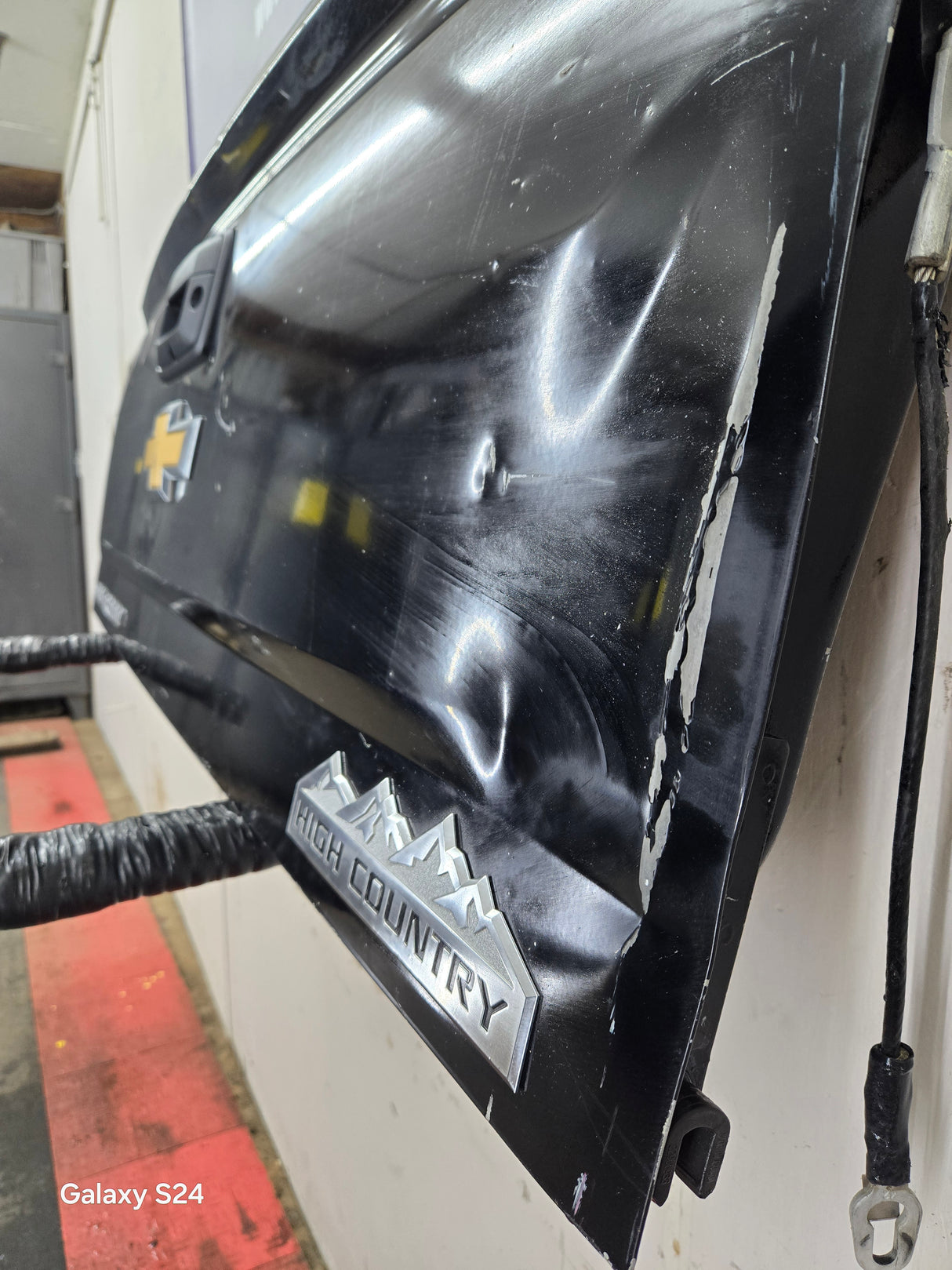 2014-2019 Chevrolet Silverado / GMC Sierra 1500 2500 3500 HD Tailgate