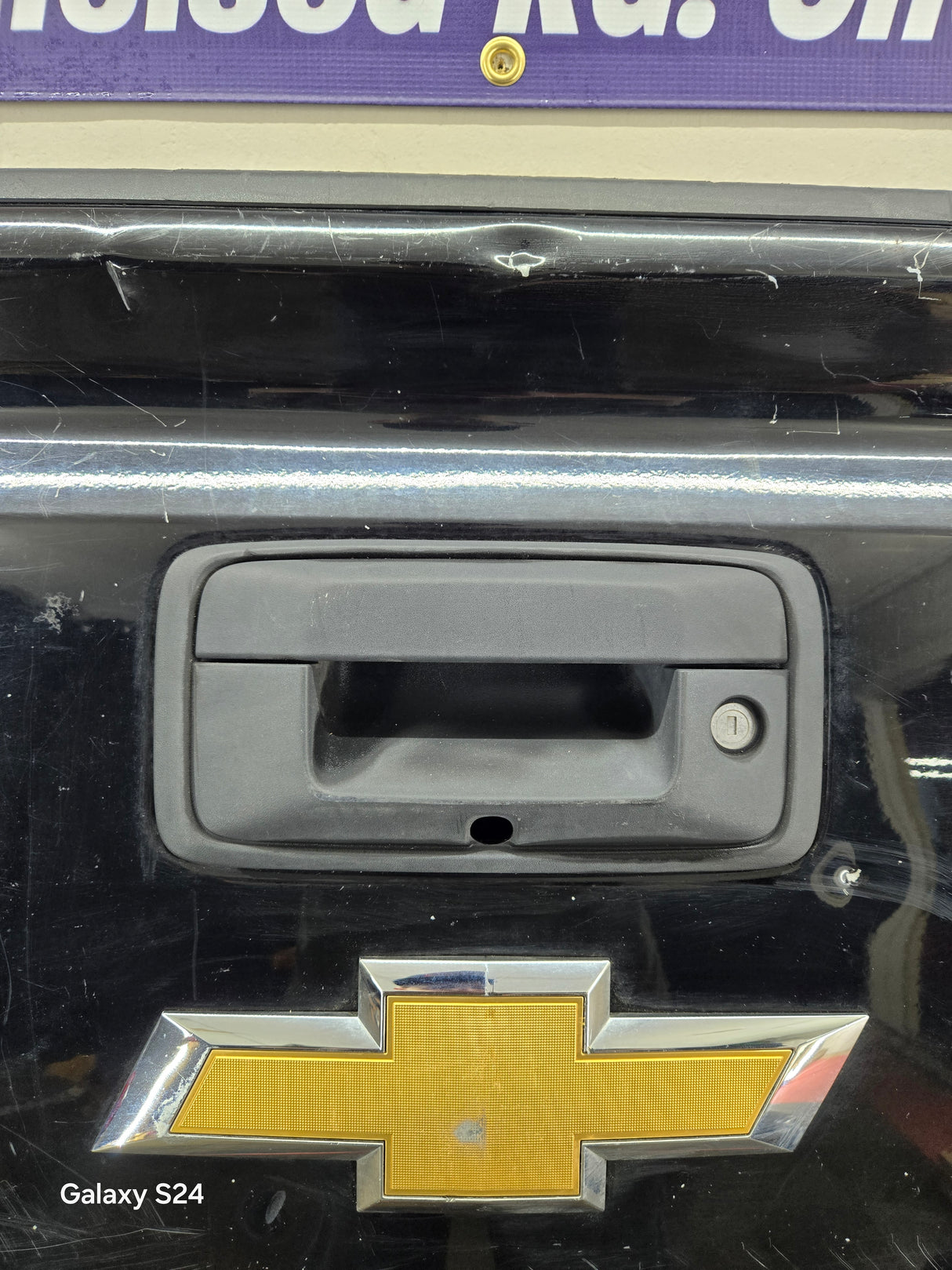 2014-2019 Chevrolet Silverado / GMC Sierra 1500 2500 3500 HD Tailgate