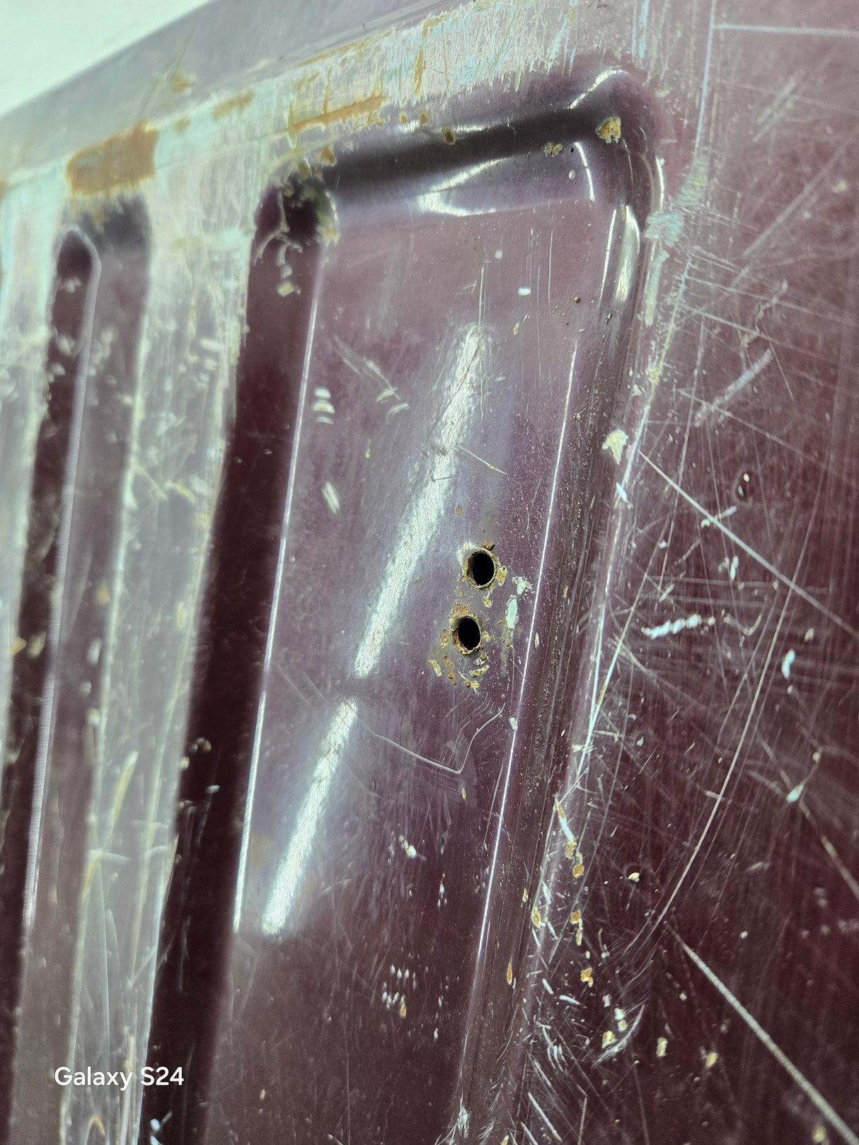 1999-2007 Chevrolet Silverado / GMC Sierra 1500 2500 3500 HD Tailgate