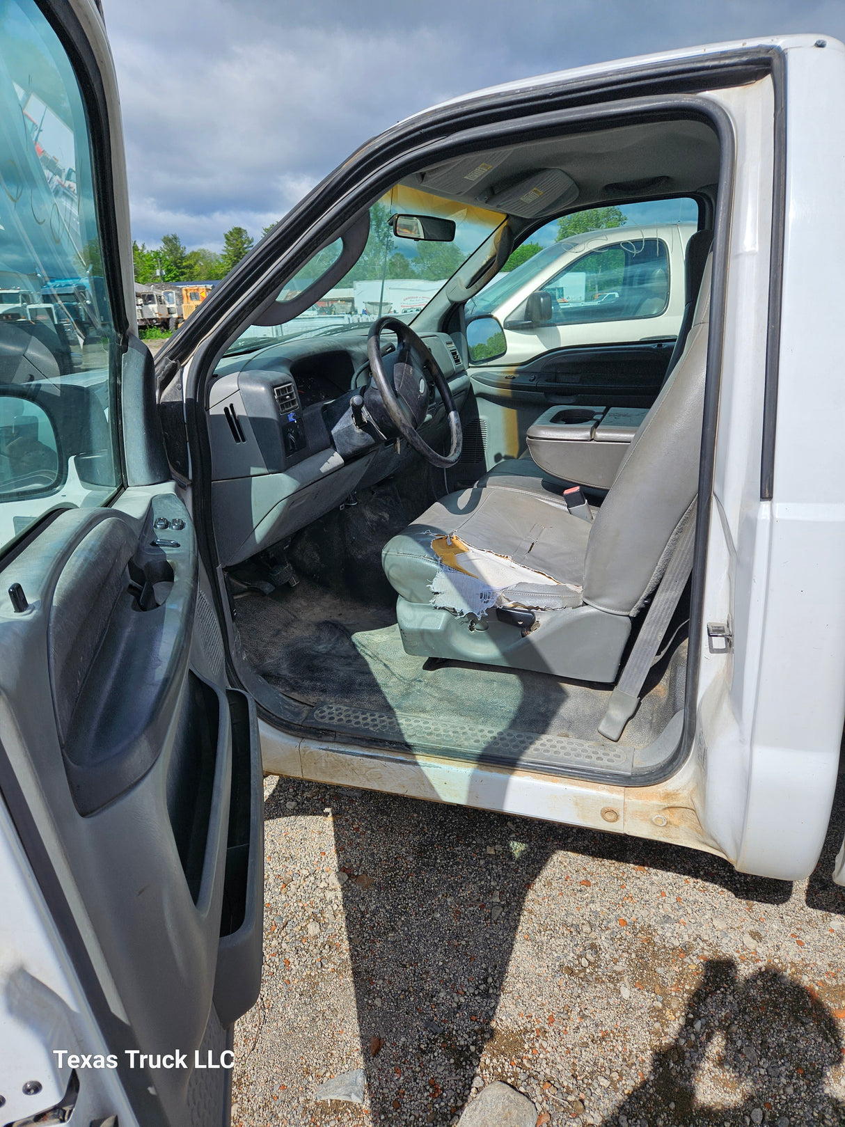 2003 Ford F-250 Super Duty 5.4L Triton - FULL PART OUT