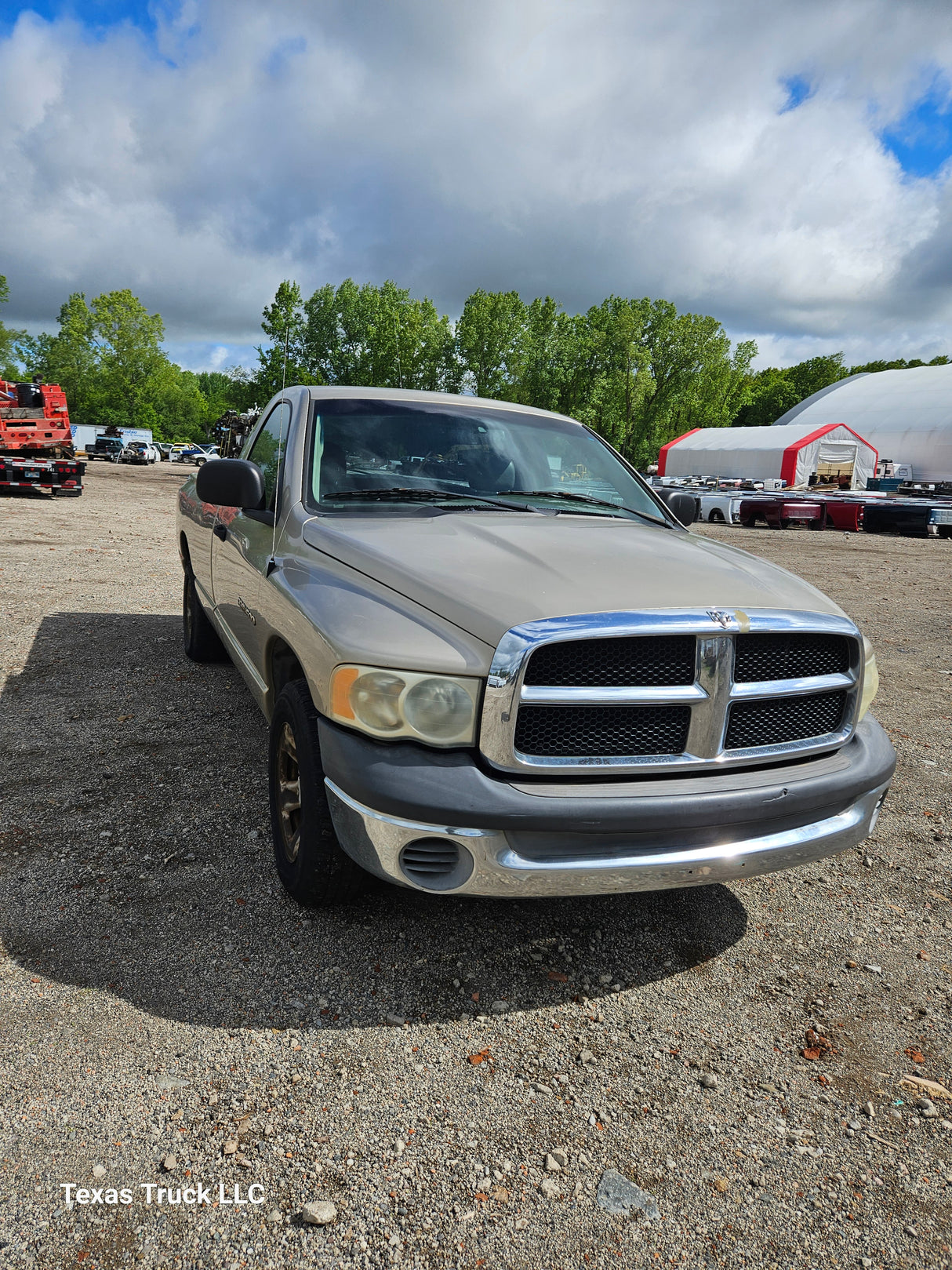 2002 Dodge Ram 1500 Regular Cab 2 door - FULL PART OUT