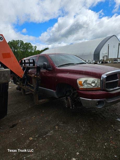 2006 Dodge Ram Mega Cab 2500 - FULL PART OUT
