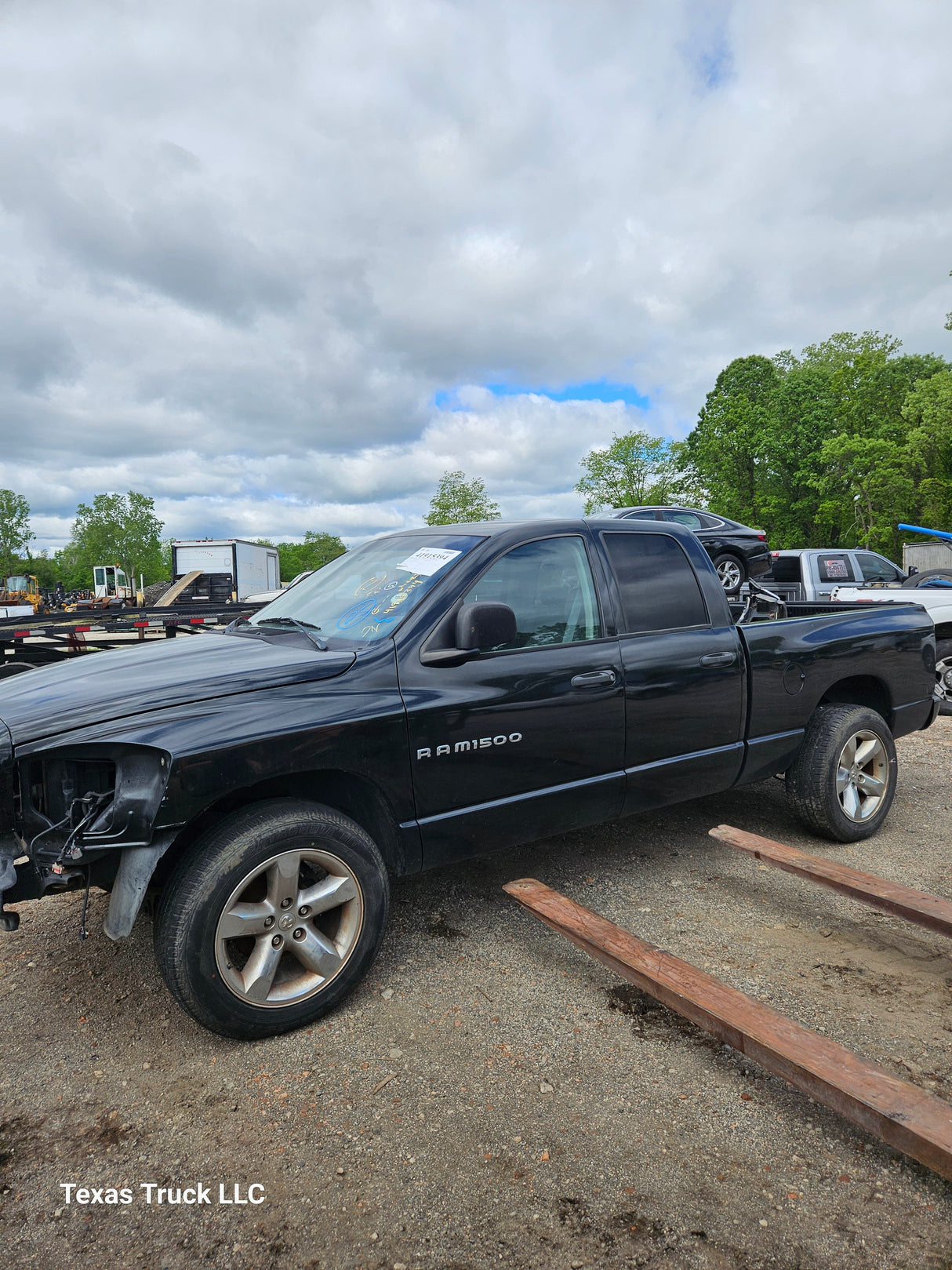 2008 Dodge Ram 1500 Crew Cab - FULL PART OUT