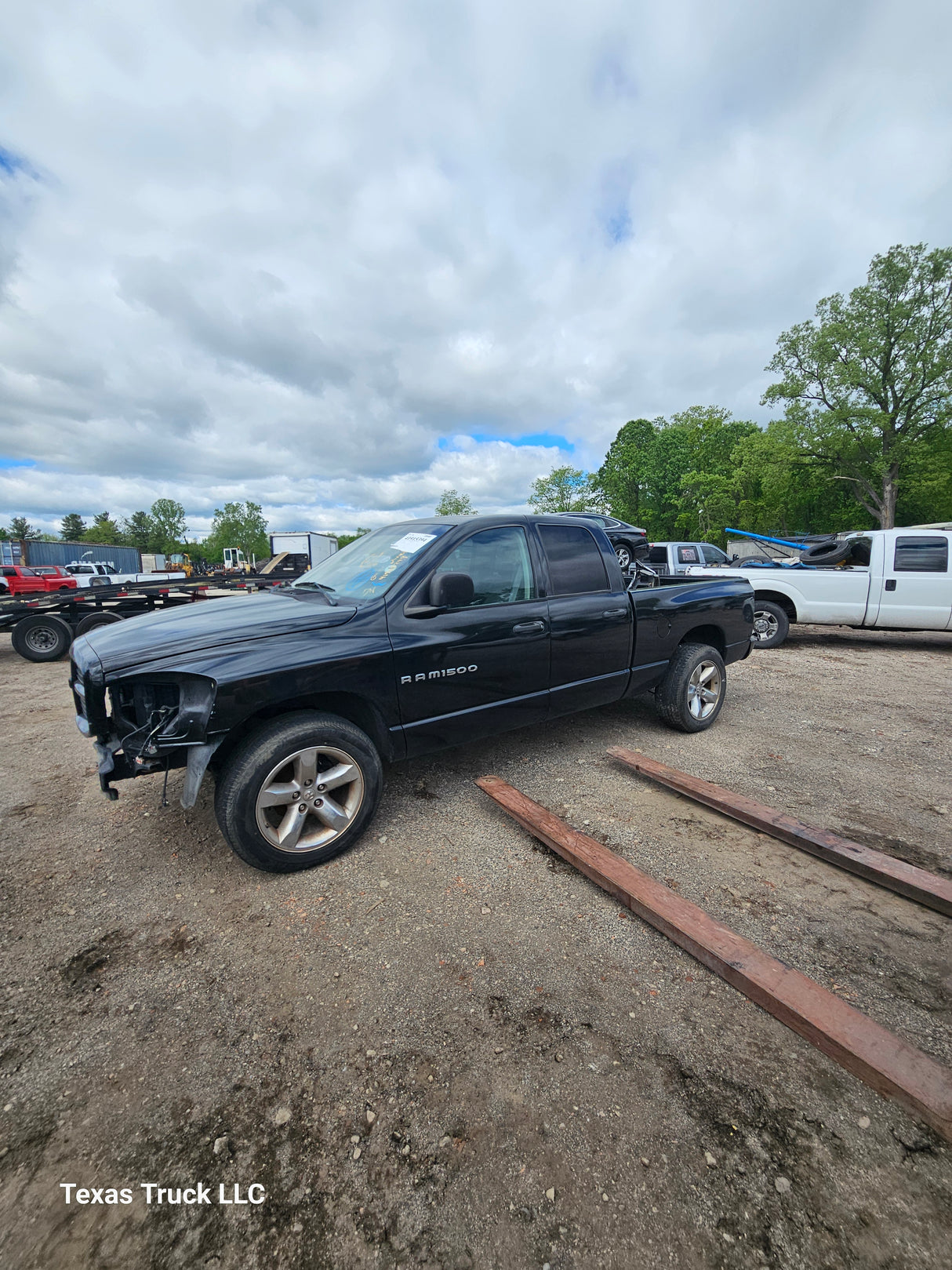 2008 Dodge Ram 1500 Crew Cab - FULL PART OUT