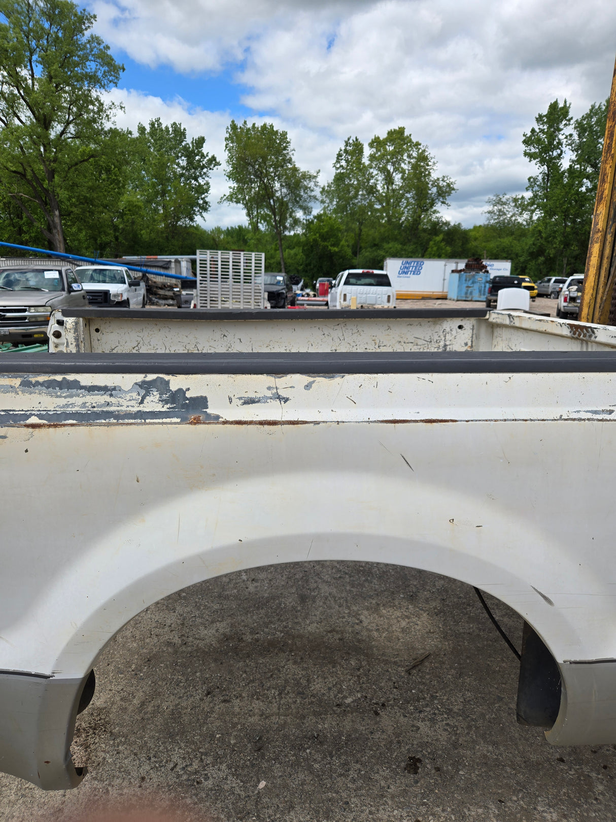 1999-2010 Ford F250 F350 Super Duty 6' 9" Short Truck