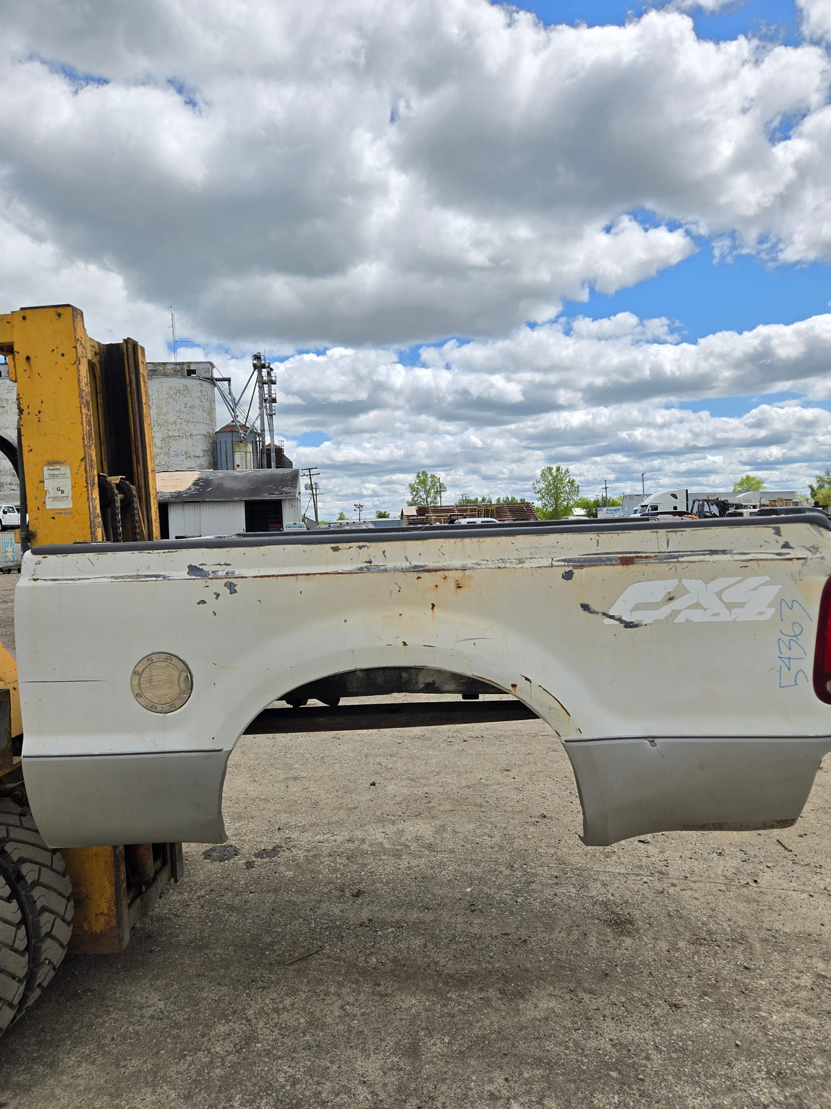 1999-2010 Ford F250 F350 Super Duty 6' 9" Short Truck