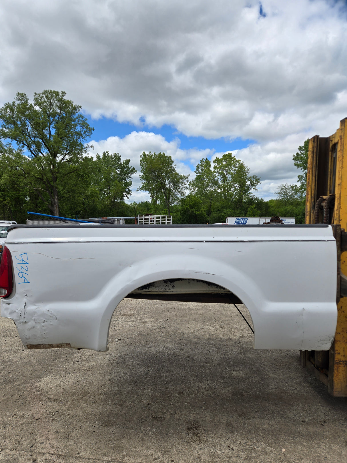 1999-2010 Ford F250 F350 Super Duty 6' 9" Short Truck