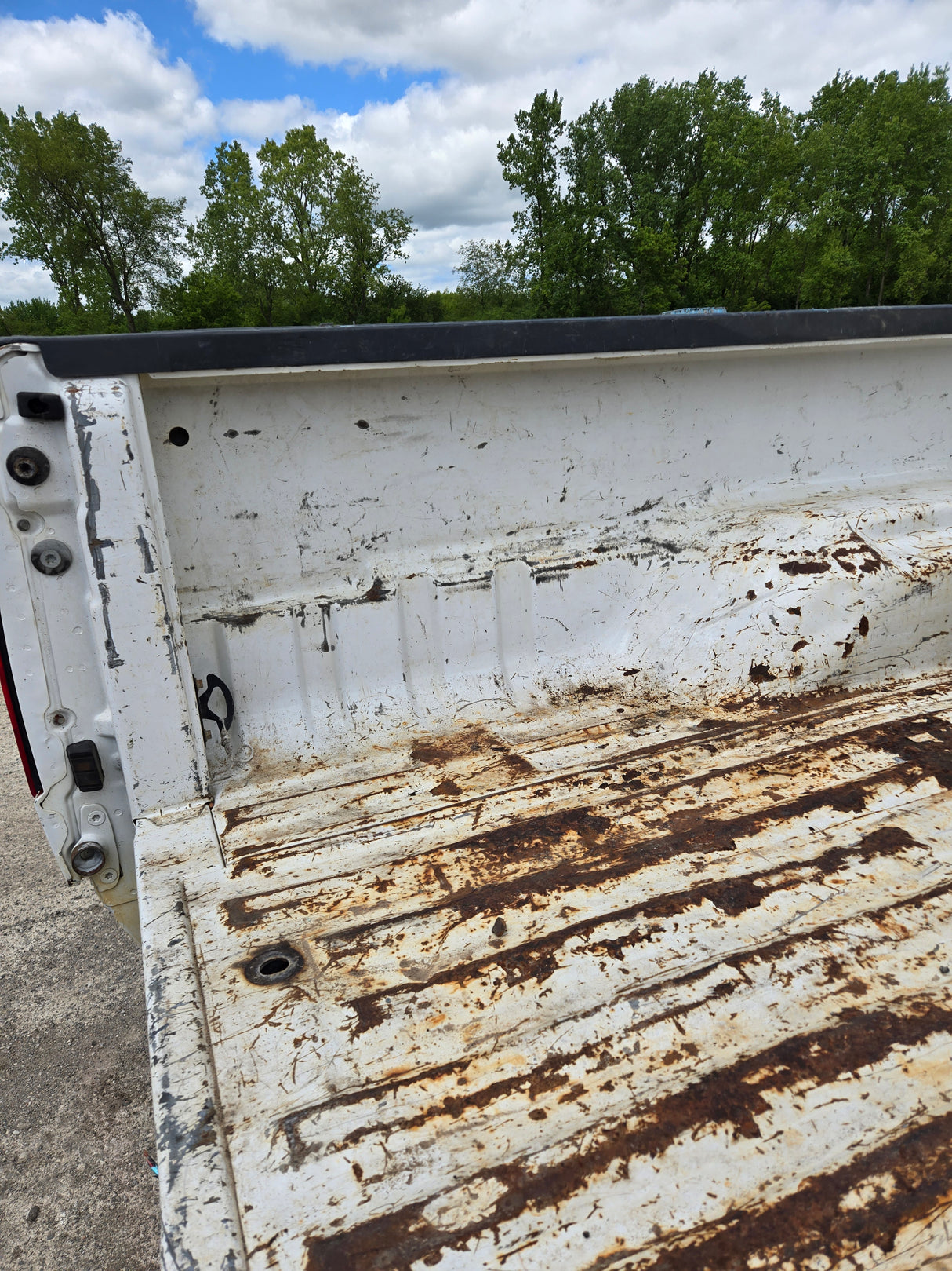 1999-2010 Ford F250 F350 Super Duty 6' 9" Short Truck