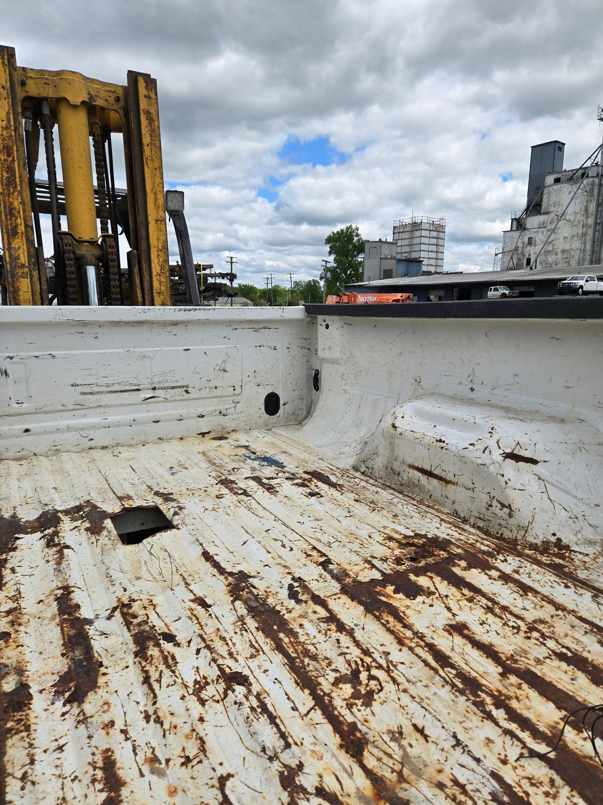 1999-2010 Ford F250 F350 Super Duty 6' 9" Short Truck