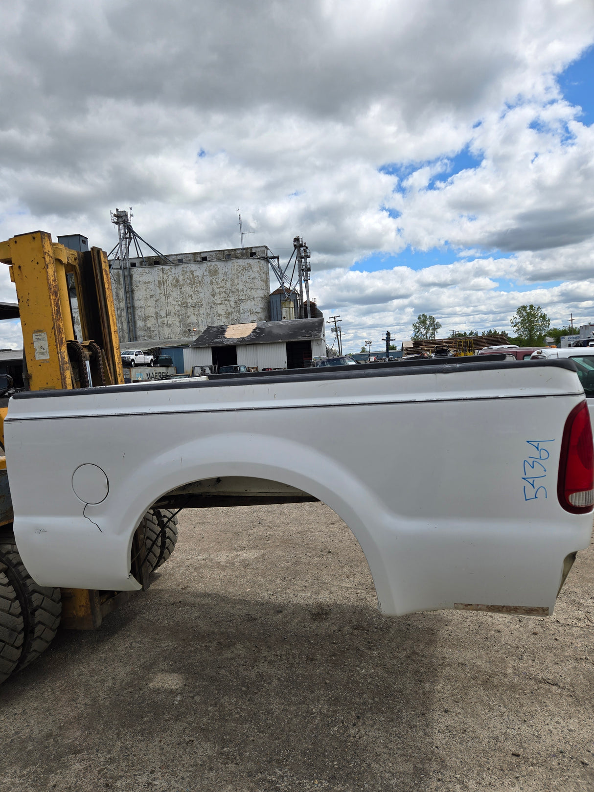 1999-2010 Ford F250 F350 Super Duty 6' 9" Short Truck