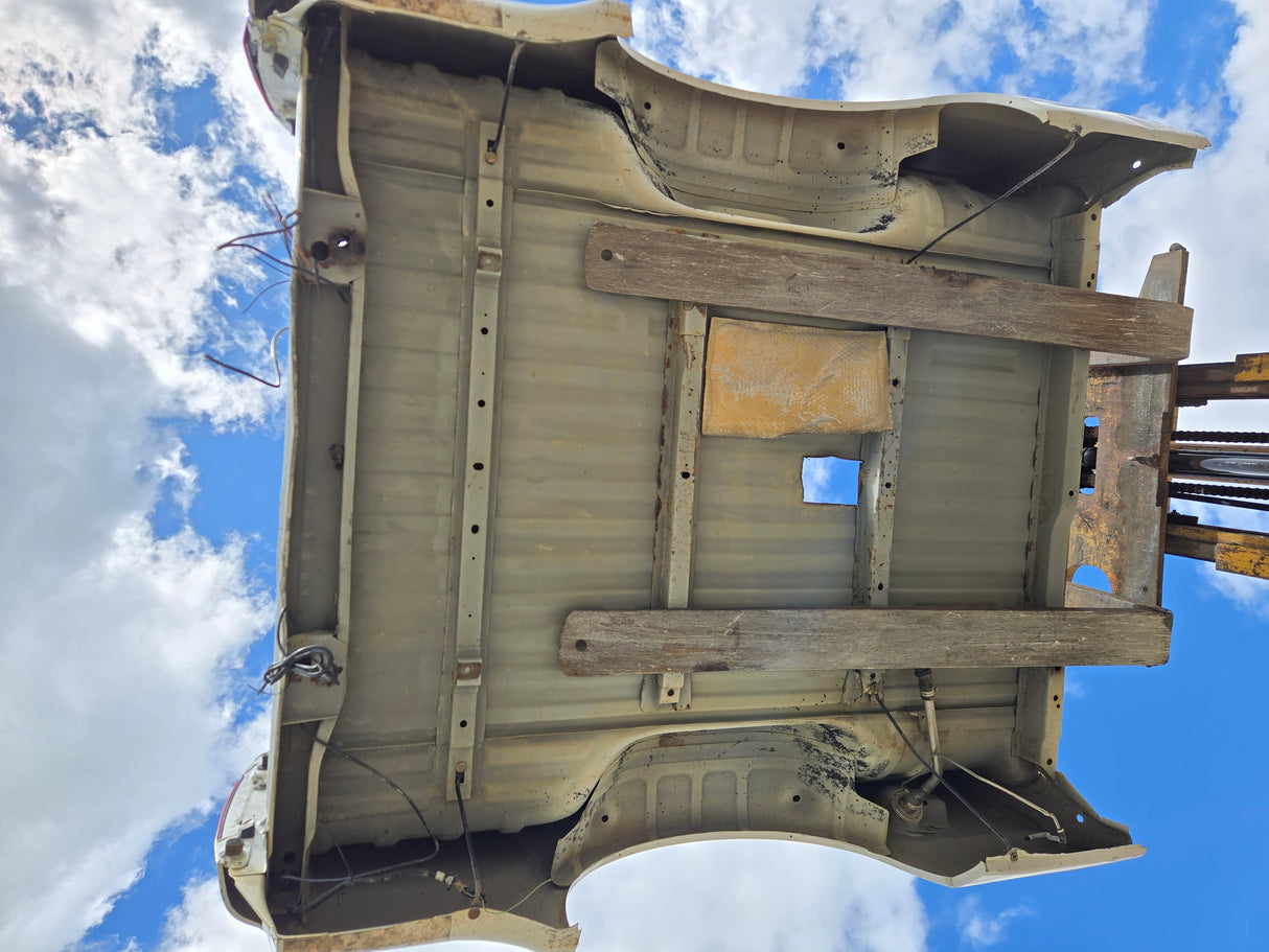 1999-2010 Ford F250 F350 Super Duty 6' 9" Short Truck