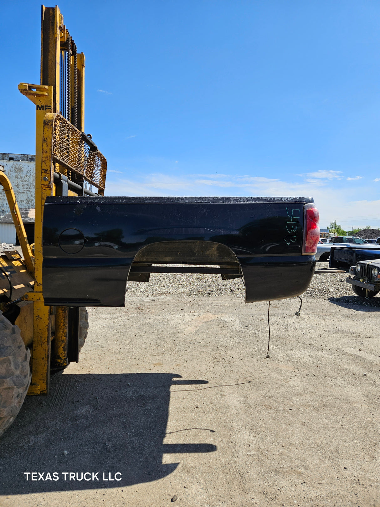 1999-2007 Chevrolet Silverado / GMC Sierra 6' 6" Short Truck Bed