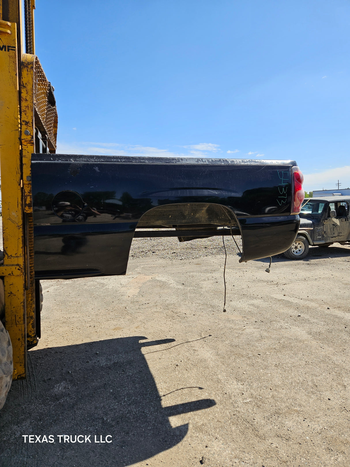 1999-2007 Chevrolet Silverado / GMC Sierra 6' 6" Short Truck Bed