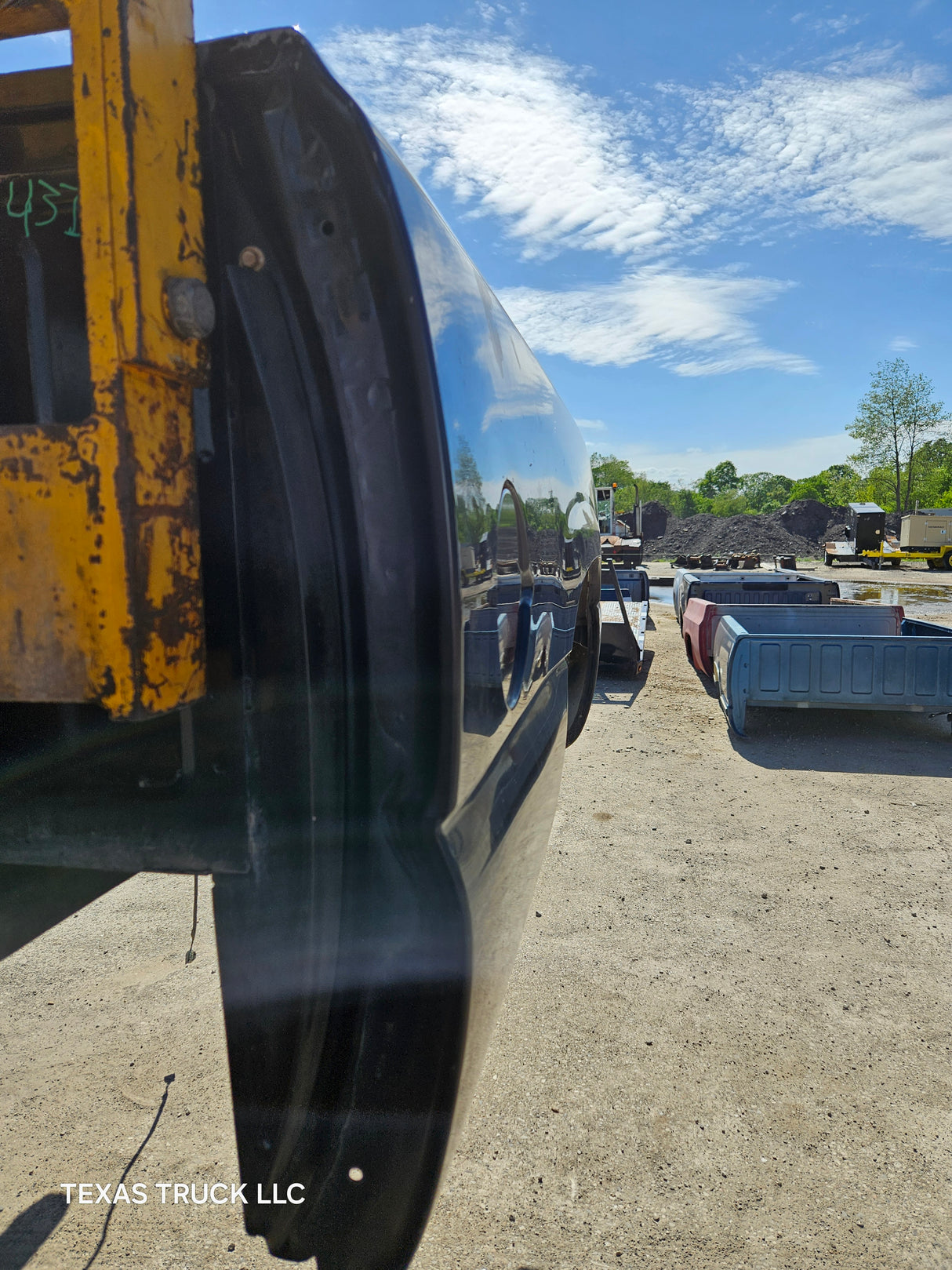 1999-2007 Chevrolet Silverado / GMC Sierra 6' 6" Short Truck Bed