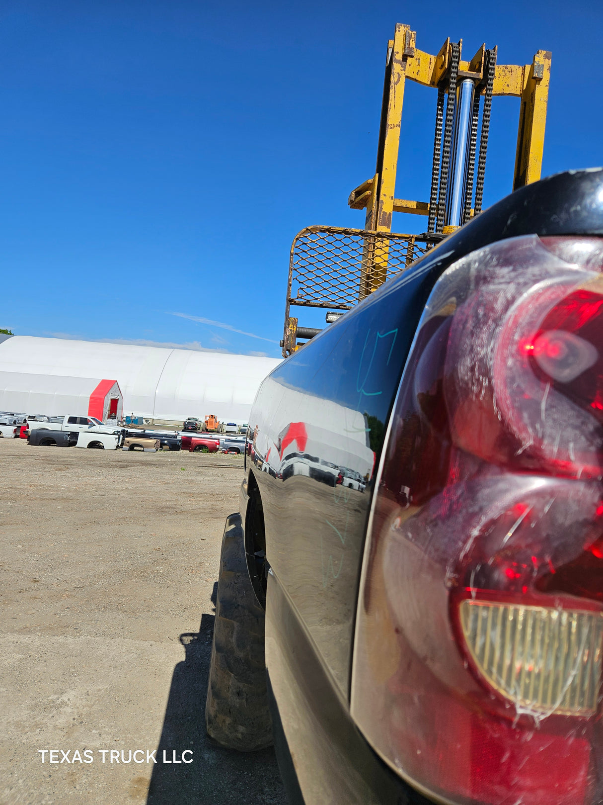 1999-2007 Chevrolet Silverado / GMC Sierra 6' 6" Short Truck Bed