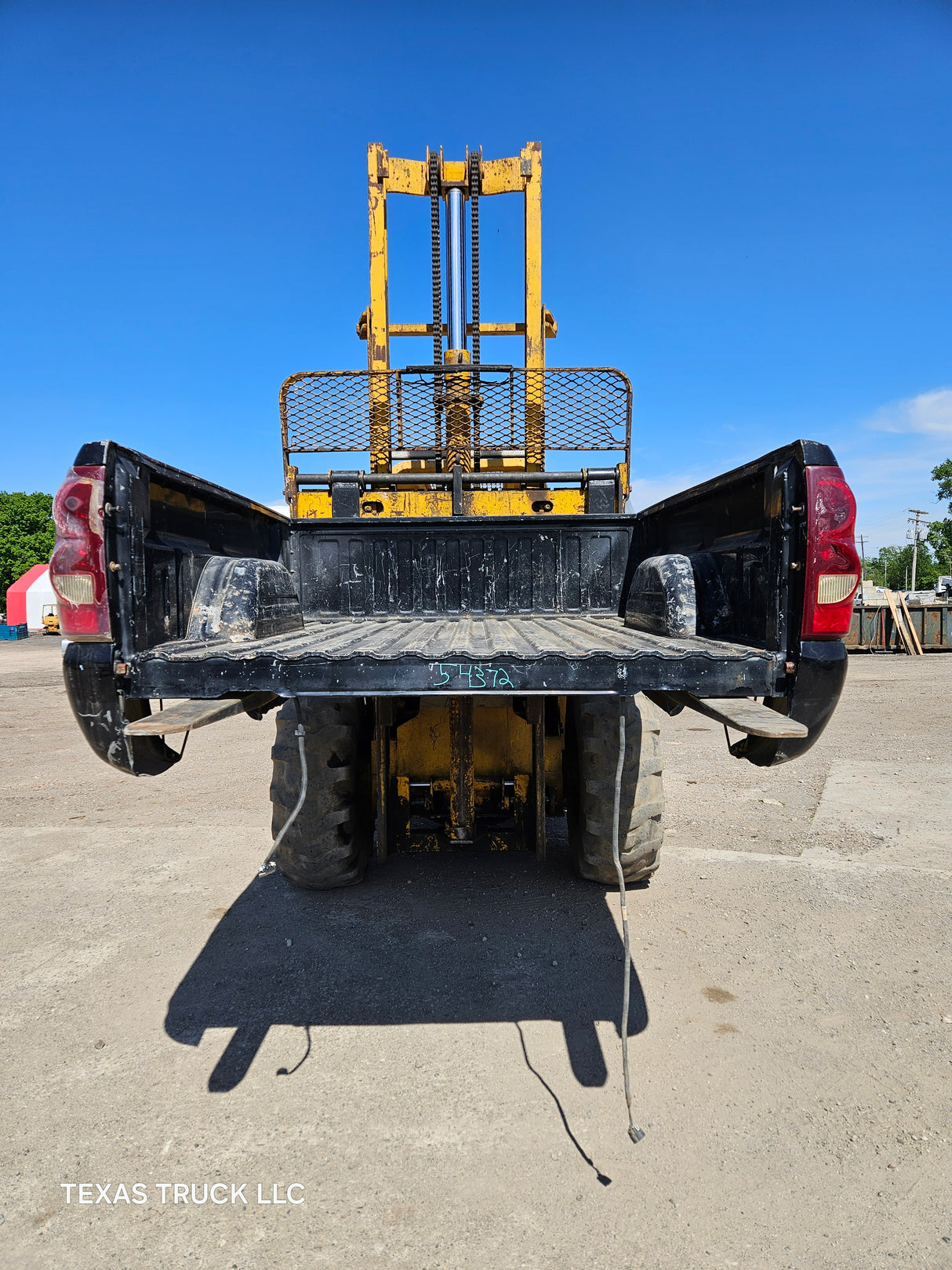 1999-2007 Chevrolet Silverado / GMC Sierra 6' 6" Short Truck Bed