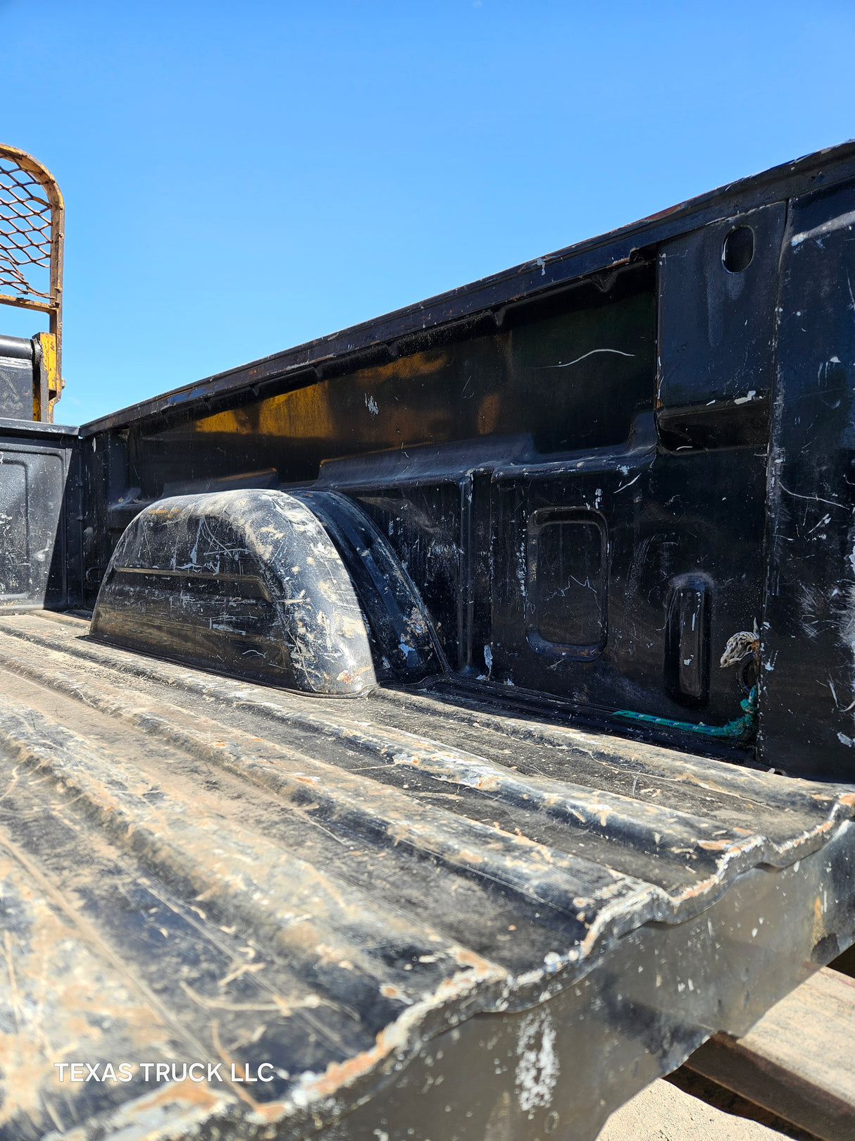 1999-2007 Chevrolet Silverado / GMC Sierra 6' 6" Short Truck Bed