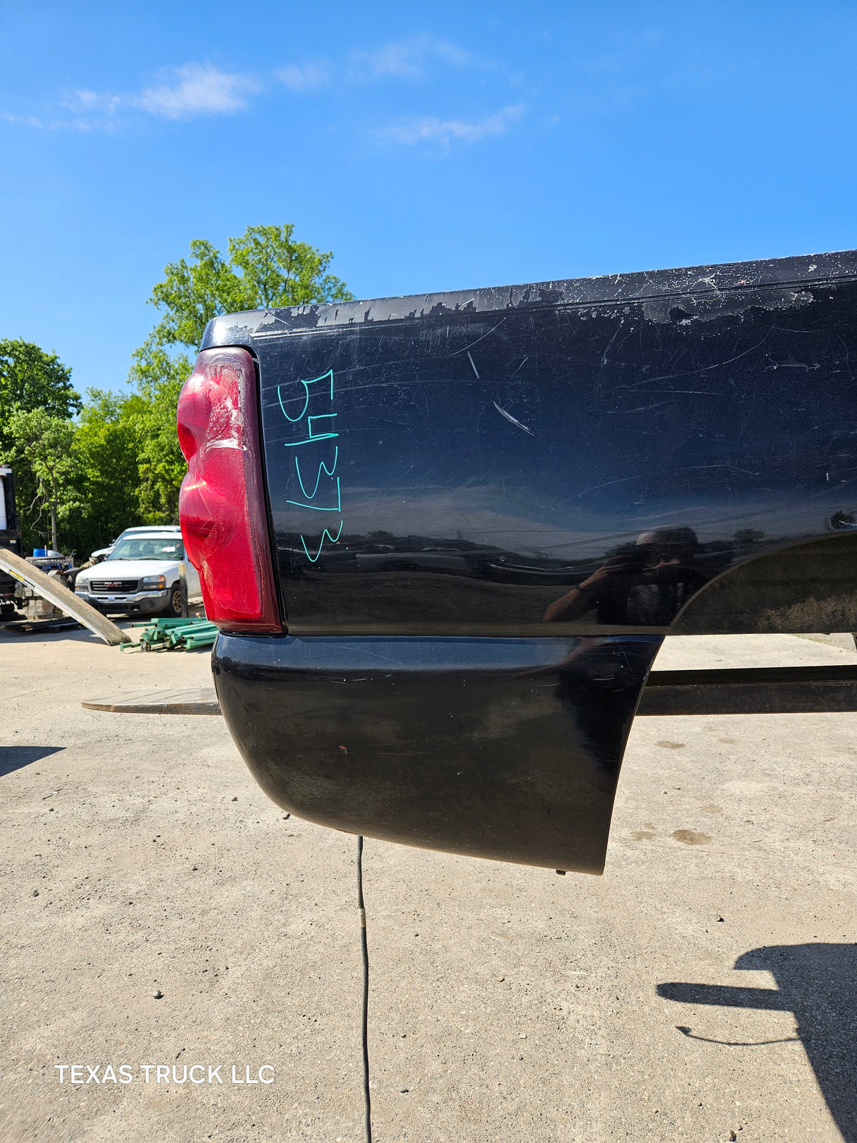 1999-2007 Chevrolet Silverado / GMC Sierra 6' 6" Short Truck Bed