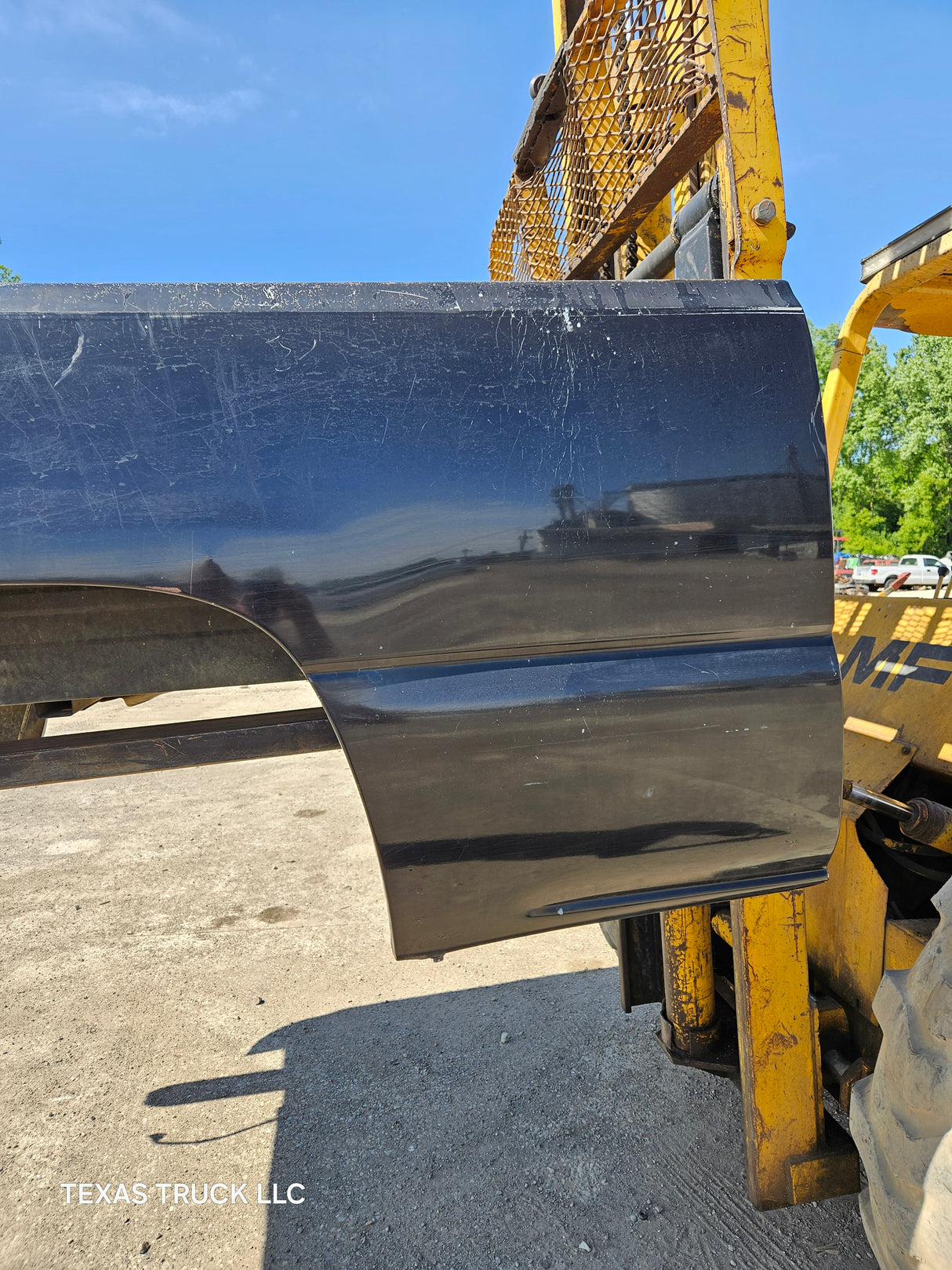 1999-2007 Chevrolet Silverado / GMC Sierra 6' 6" Short Truck Bed