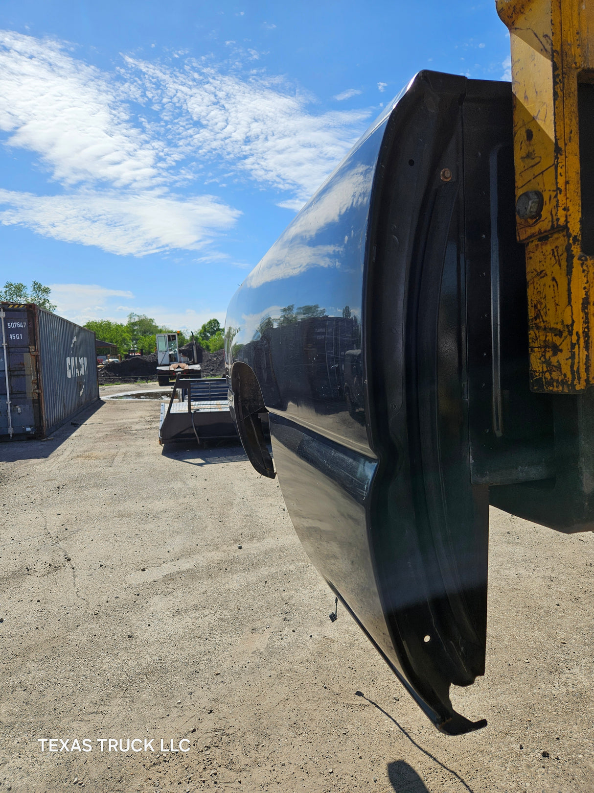 1999-2007 Chevrolet Silverado / GMC Sierra 6' 6" Short Truck Bed