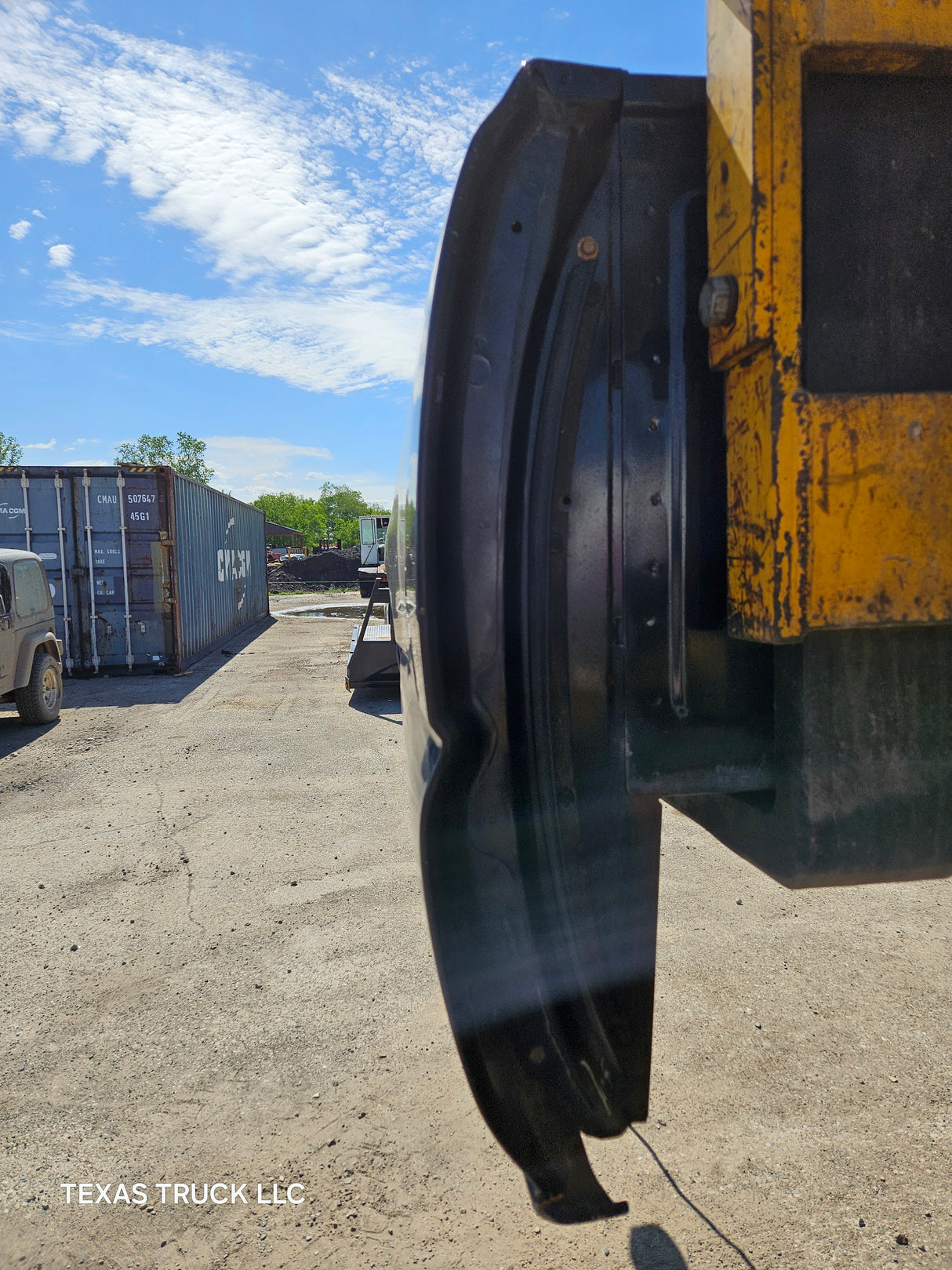 1999-2007 Chevrolet Silverado / GMC Sierra 6' 6" Short Truck Bed