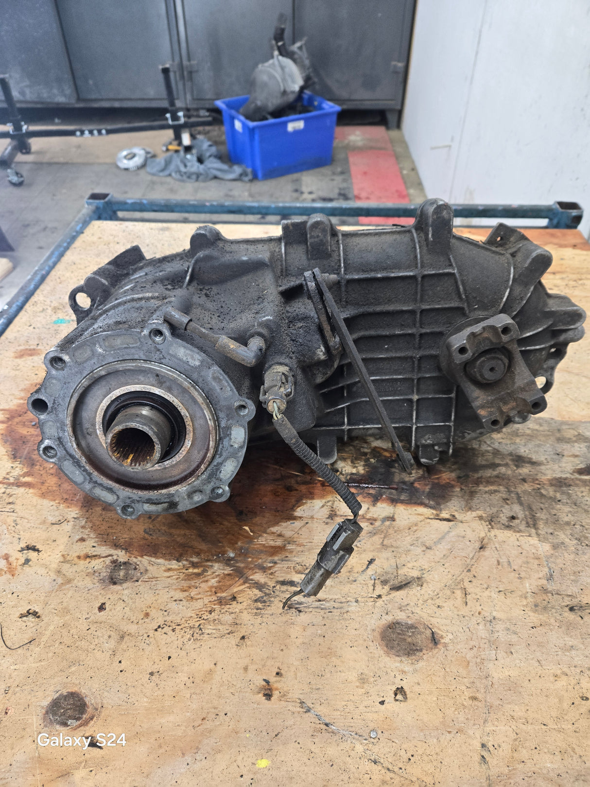 1992-1997 Ford F150 Transfer Case Borg Warner BW1356 Manual Shift