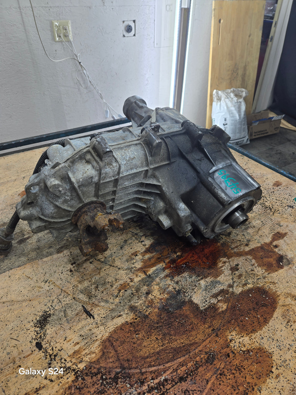 1992-1997 Ford F150 Transfer Case Borg Warner BW1356 Electric Shift