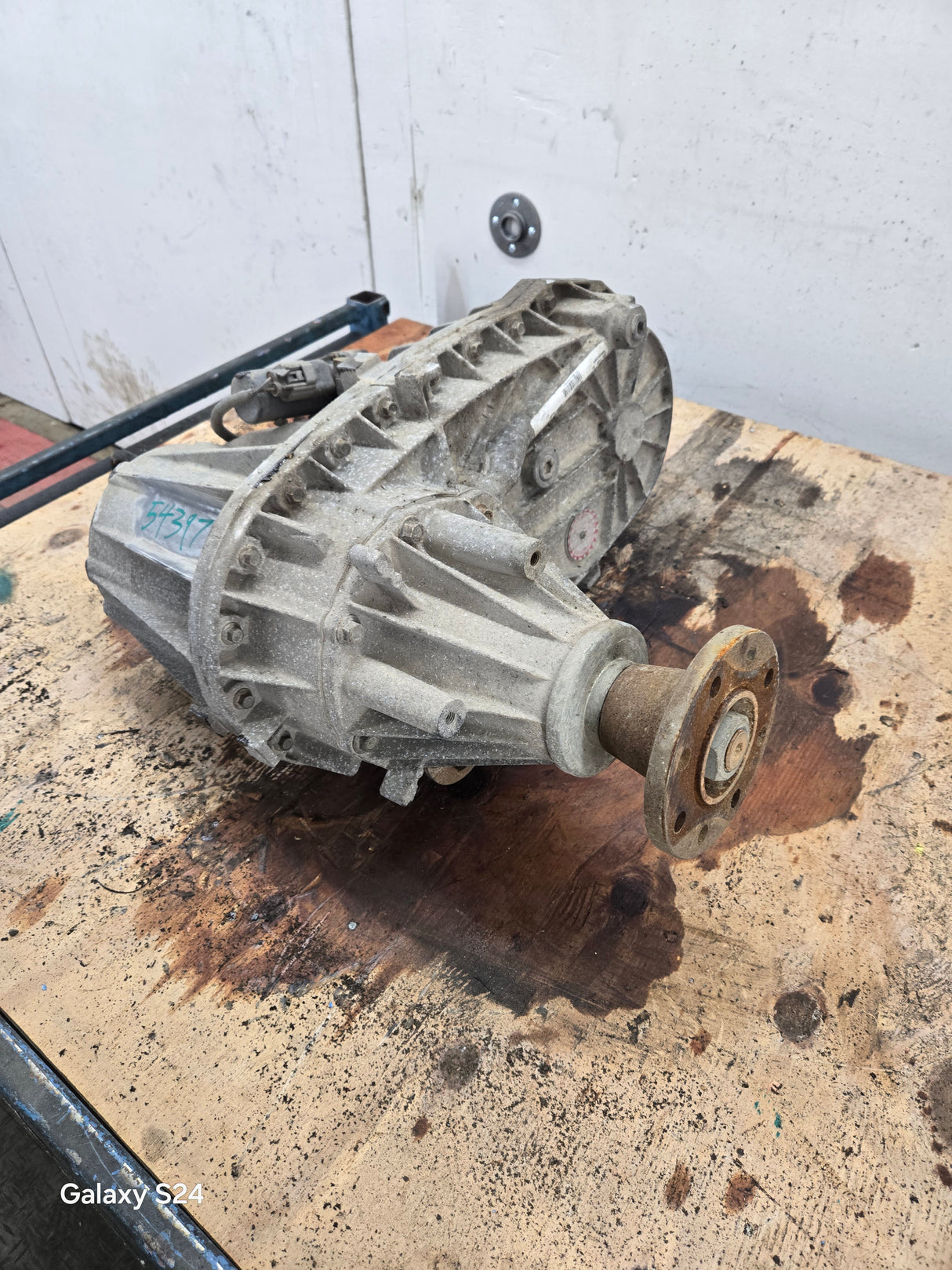 2003-2010 Ford Pickup F250 F350 F450 F550 Super Duty Transfer Case Electric Shift 6.0L 6.4l power stroke, 6.8L v10 triton, 5.4L v8 5r110 7C34 7A195 AB 167k miles