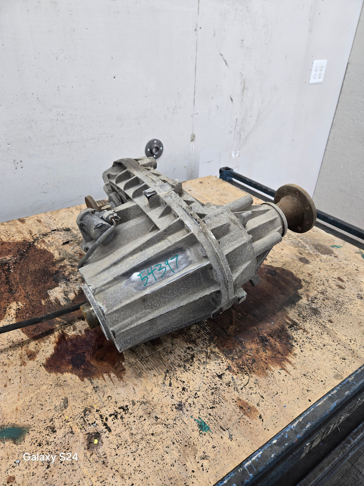 2003-2010 Ford Pickup F250 F350 F450 F550 Super Duty Transfer Case Electric Shift 6.0L 6.4l power stroke, 6.8L v10 triton, 5.4L v8 5r110 7C34 7A195 AB 167k miles