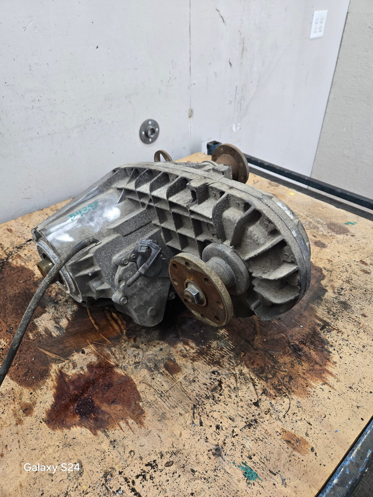 2003-2010 Ford Pickup F250 F350 F450 F550 Super Duty Transfer Case Electric Shift 6.0L 6.4l power stroke, 6.8L v10 triton, 5.4L v8 5r110 7C34 7A195 AB 167k miles