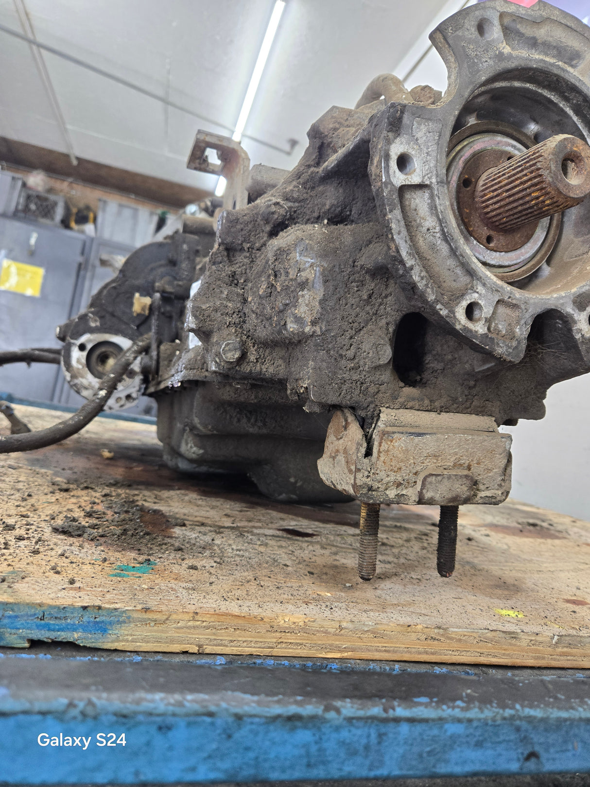 2003-2010 5r110 Automatic Transmission WITH PTO POWER TAKE OFF 4x4 6.0L power stroke 6.8L v10 triton 5.4L v8 68K MILES