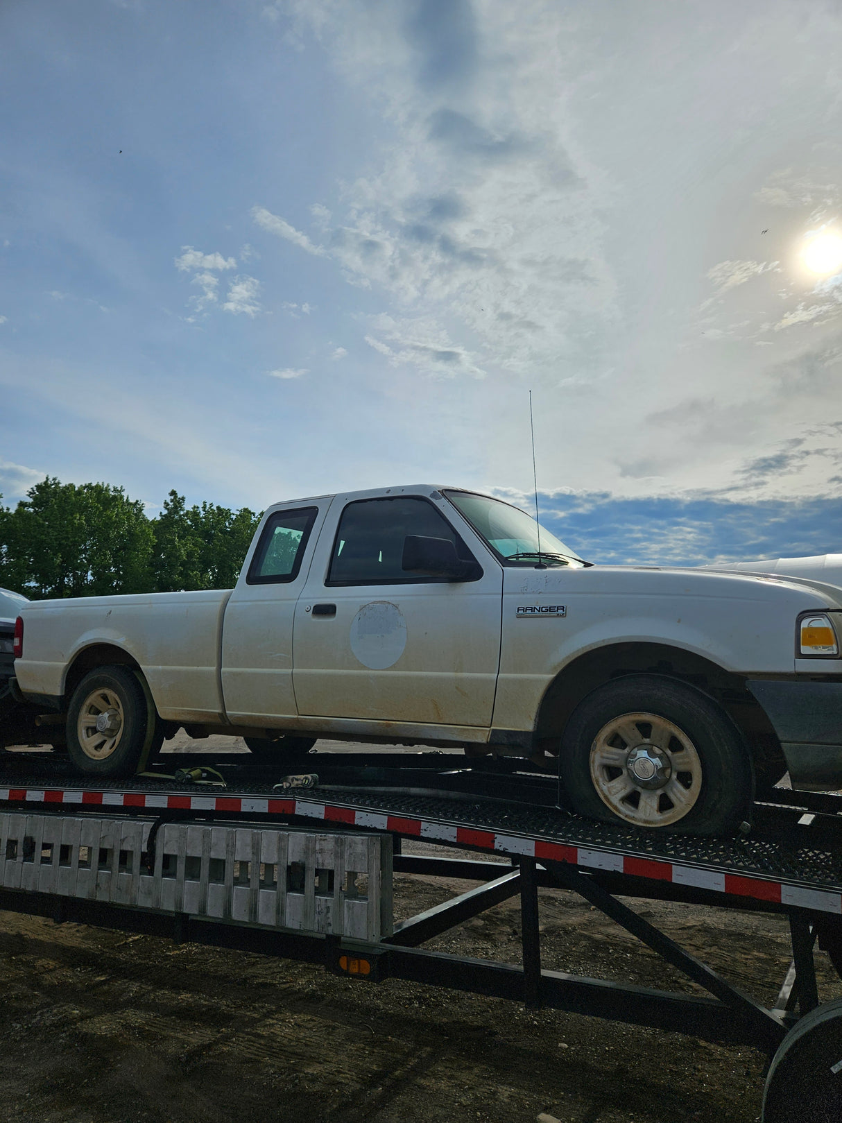 2006 Ford Ranger Extended Cab Short Bed 6' - FULL PART OUT