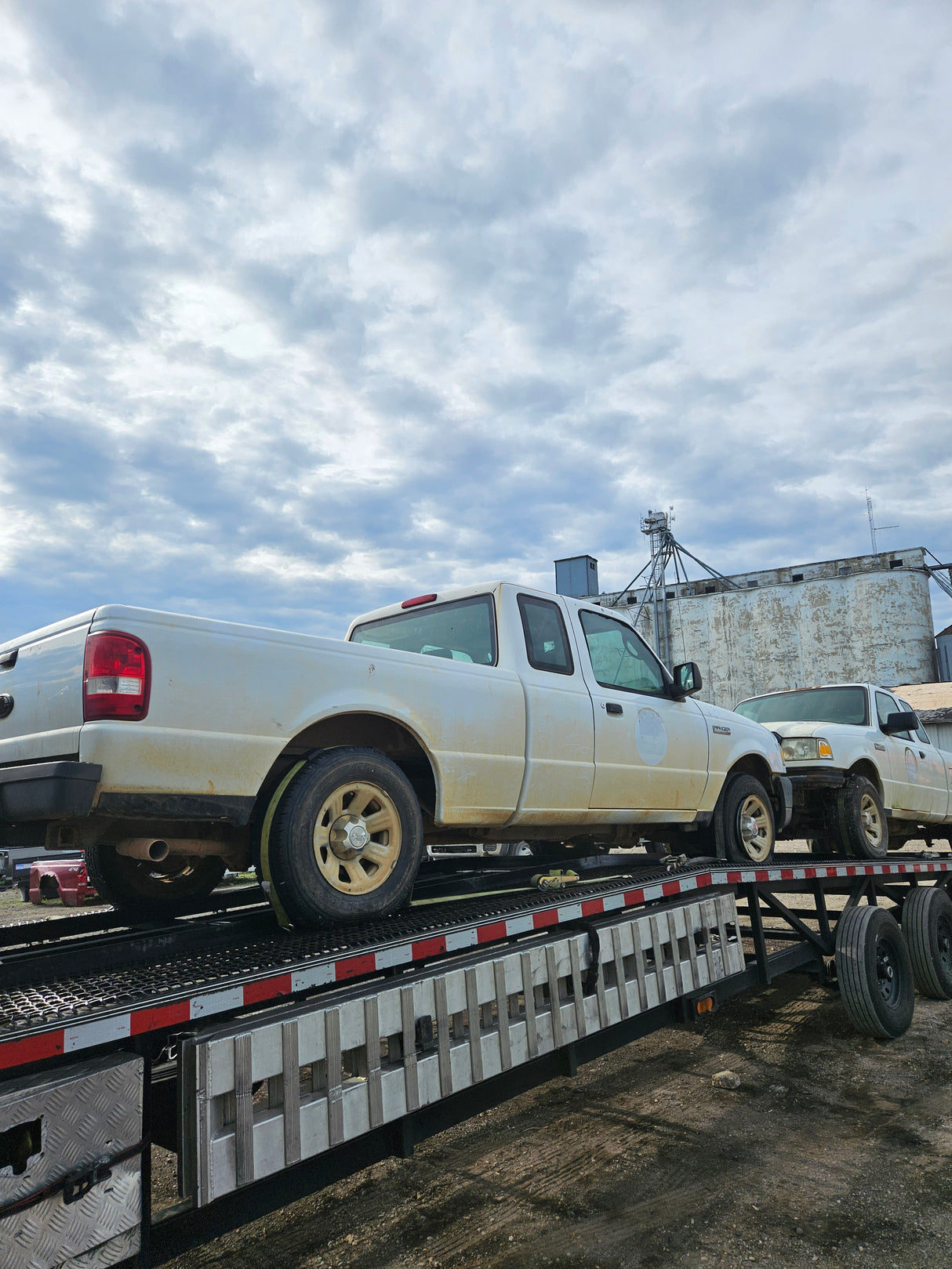 2006 Ford Ranger Extended Cab Short Bed 6' - FULL PART OUT