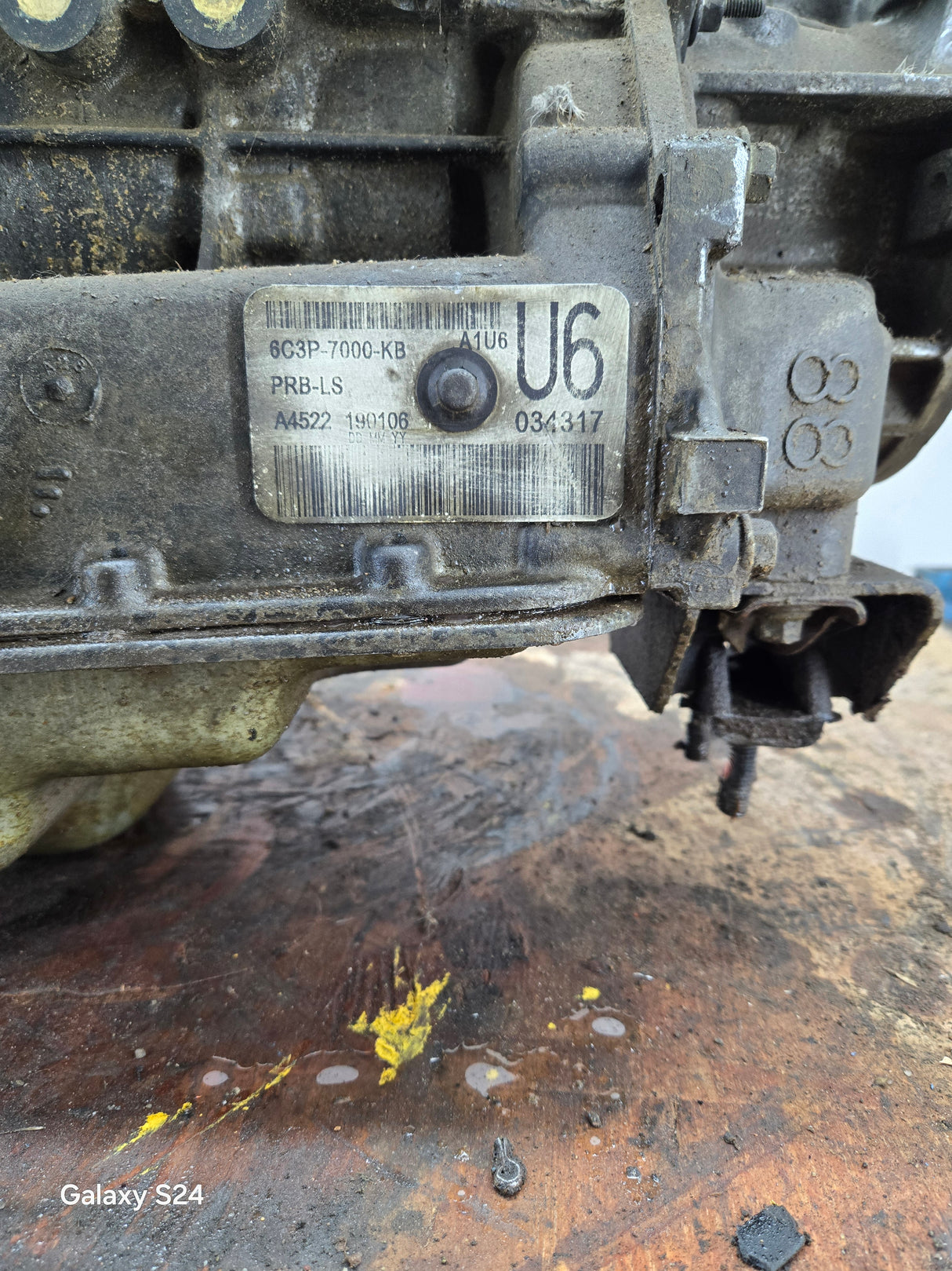 2003-2010 5r110 Automatic Transmission 4x4 6.4L power stroke v8 126K MILES