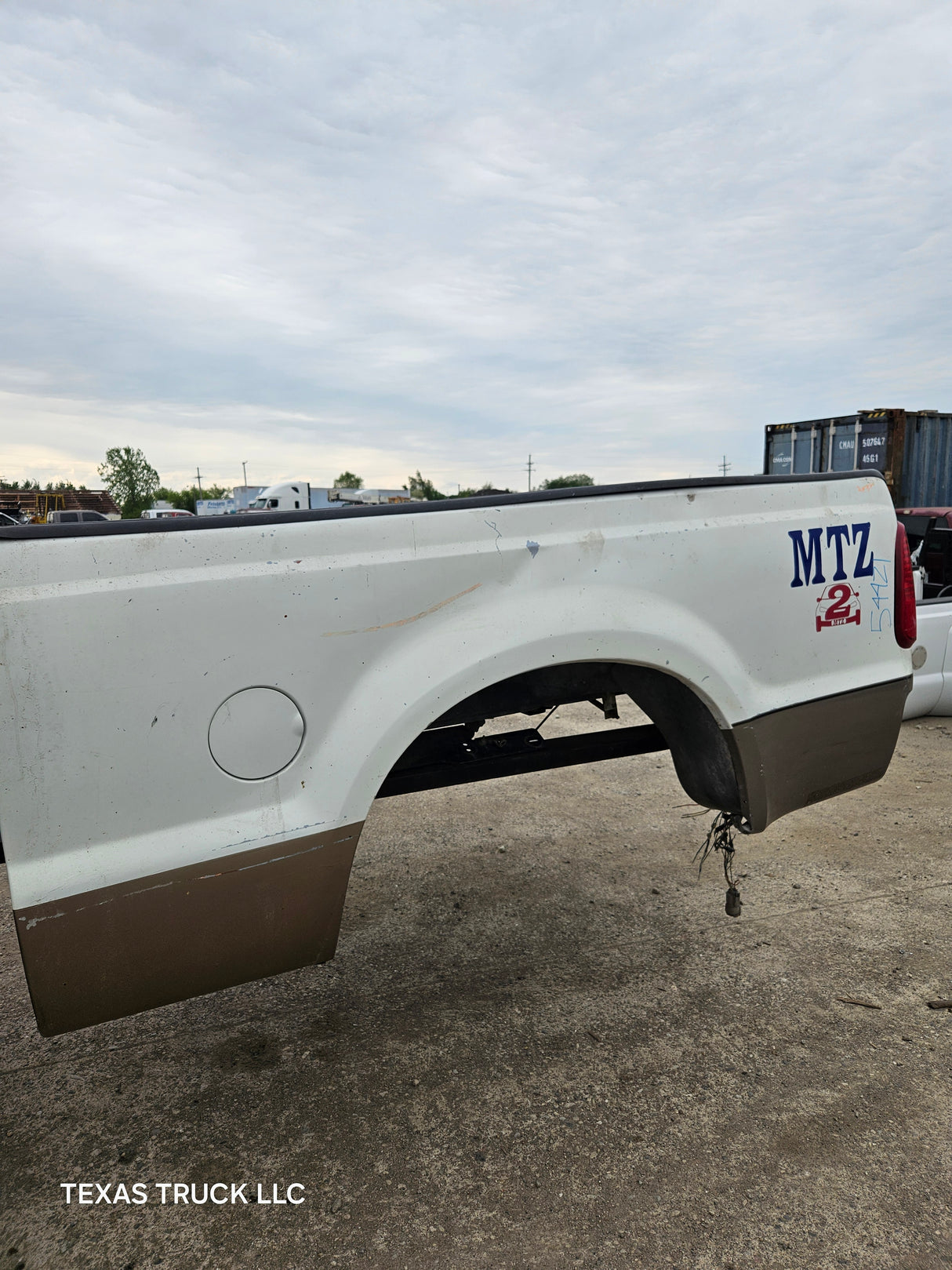 1999-2010 Ford Super Duty F250 F350 6' 9" Short Truck Bed