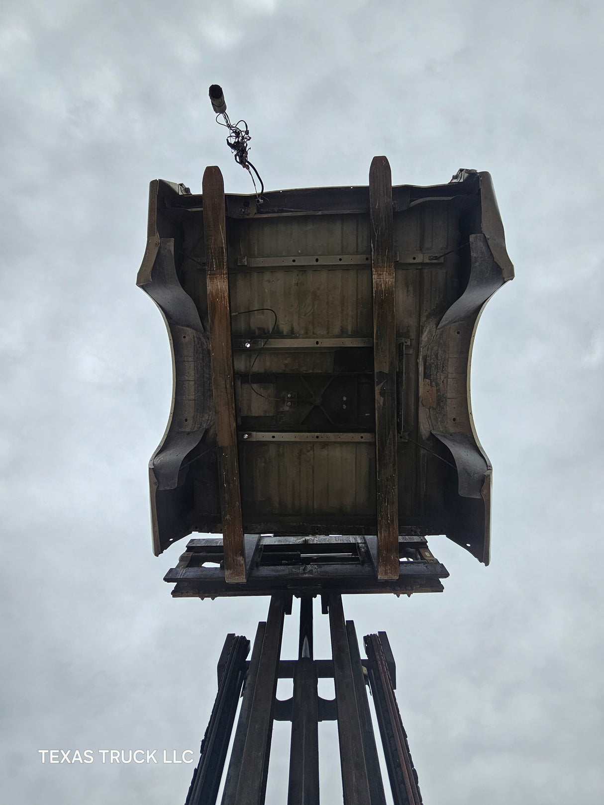 1999-2010 Ford Super Duty F250 F350 6' 9" Short Truck Bed