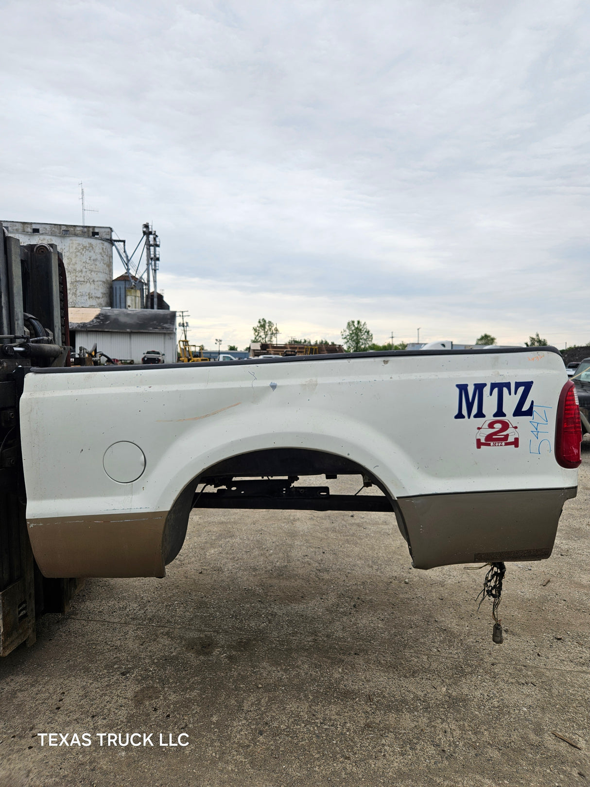 1999-2010 Ford Super Duty F250 F350 6' 9" Short Truck Bed