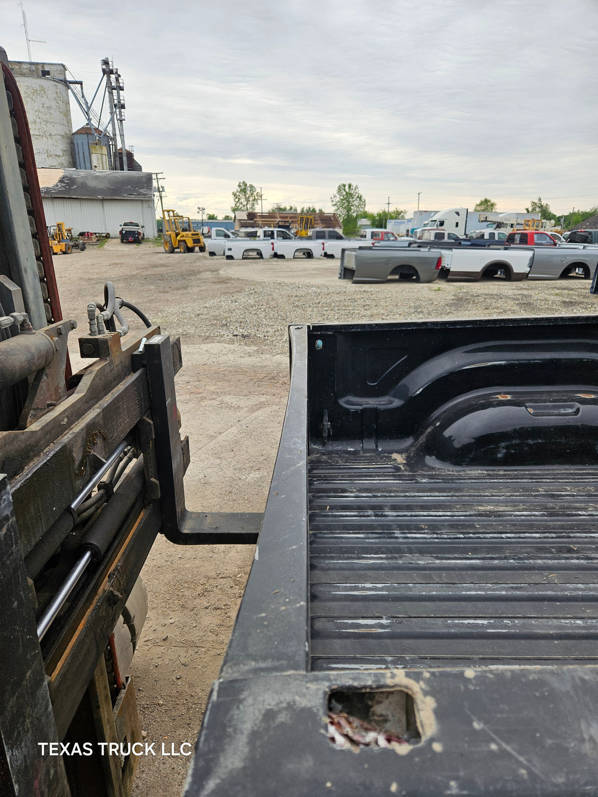 2003-2008 Dodge Ram 1500 2500 3500 3rd Gen 6' 4" Short Truck Bed