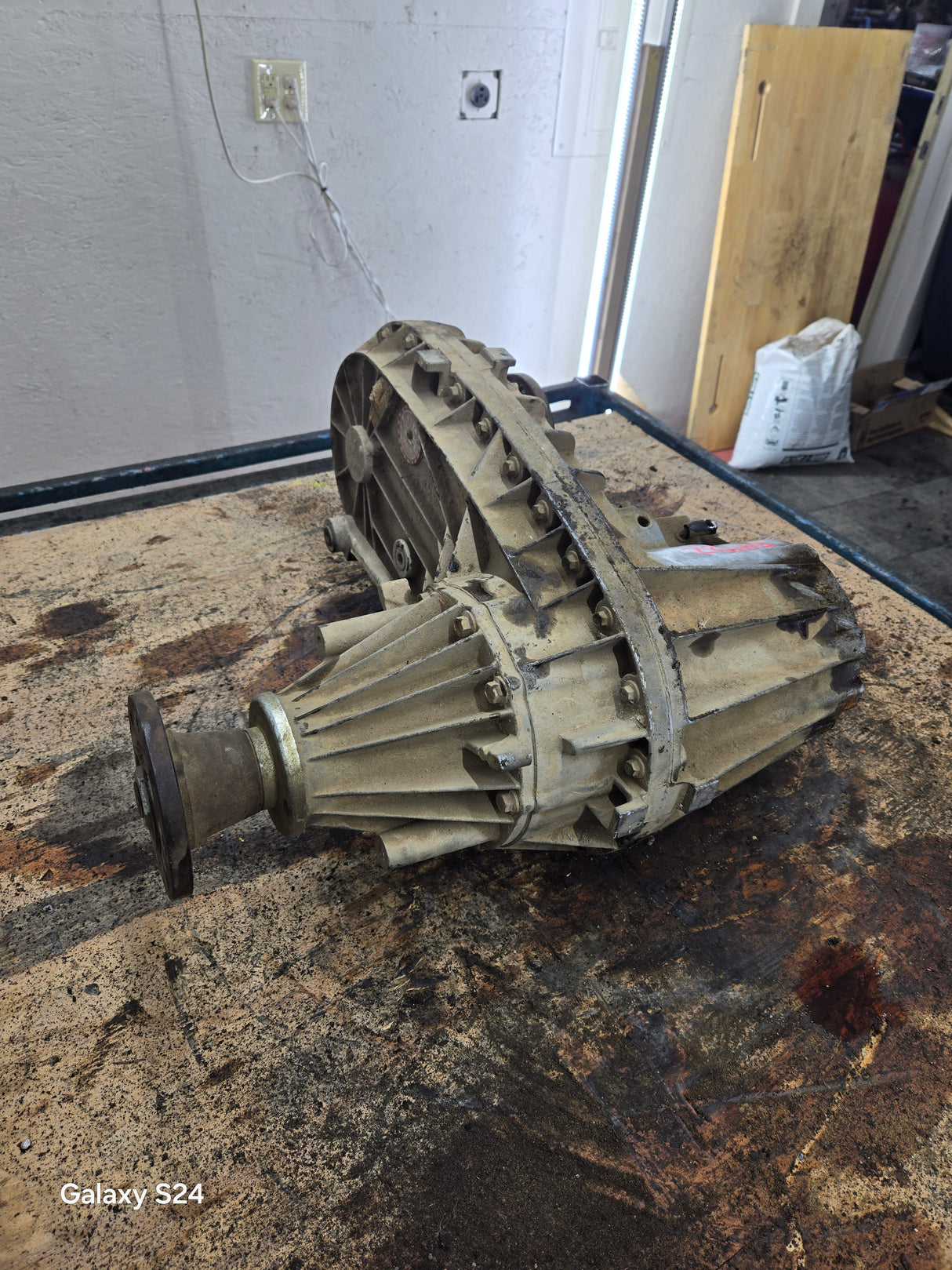 2003-2010 Ford Pickup F250 F350 F450 F550 Super Duty Transfer Case Electric Shift 6.0L 6.4l power stroke, 6.8L v10 triton, 5.4L v8 5r110 7C34 7A195 AB