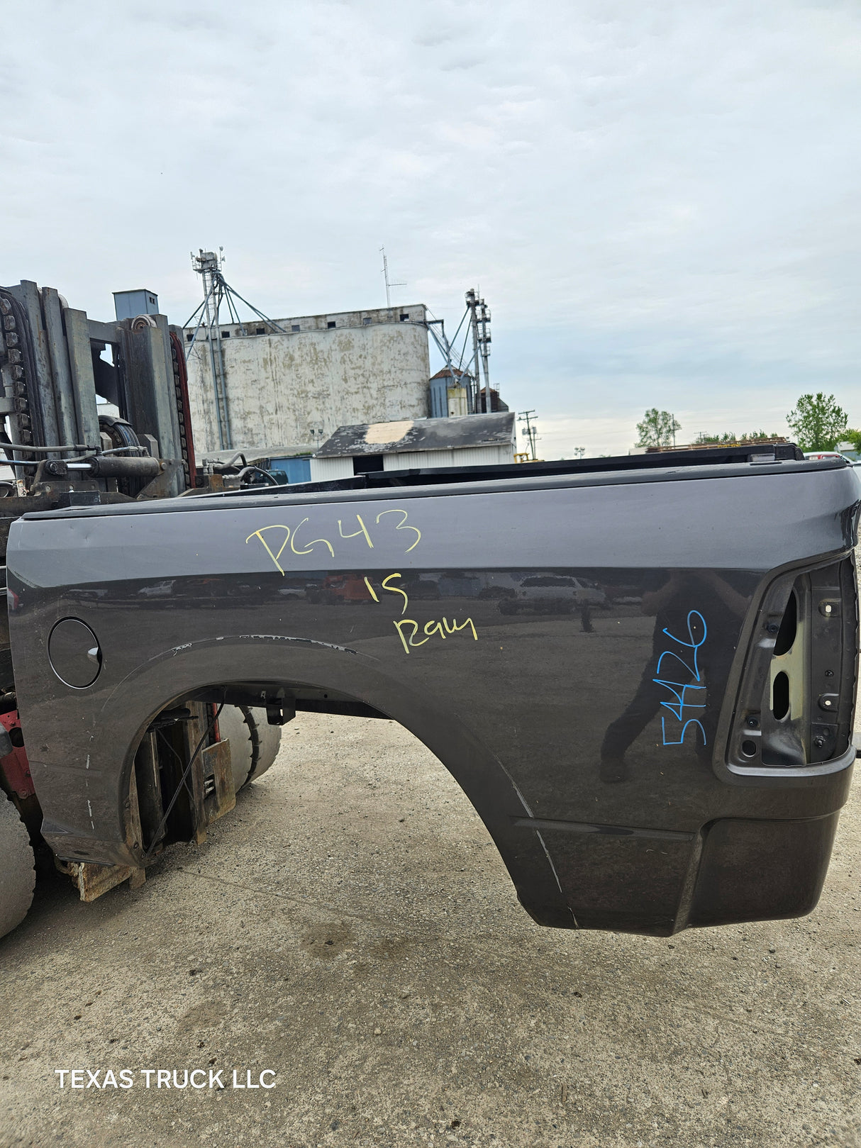 2009-2018 Dodge Ram 1500 4th gen 5' 7" Short Truck Bed