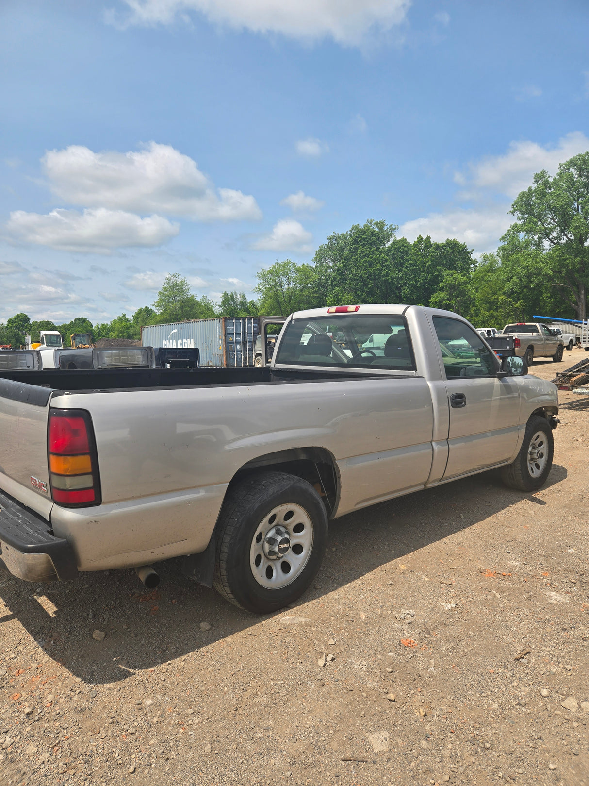 2007 GMC Sierra 1500 - FULL PART OUT