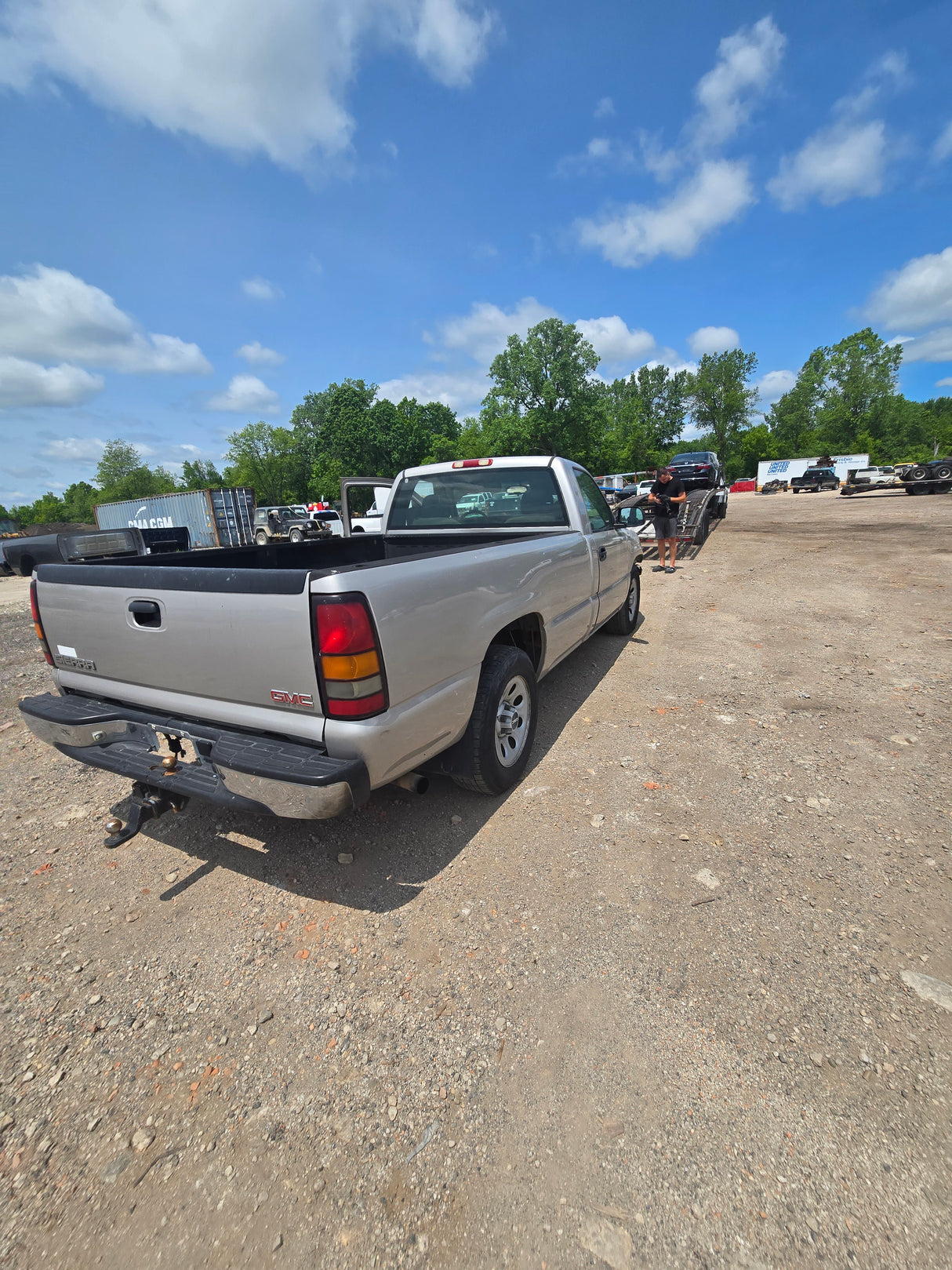 2007 GMC Sierra 1500 - FULL PART OUT