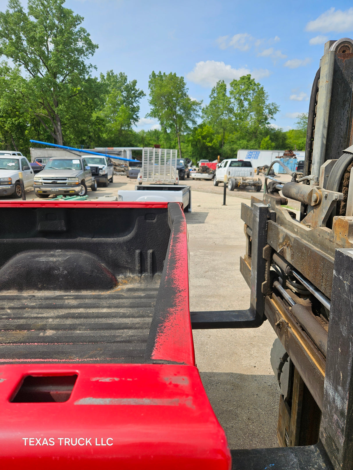 2007-2013 GMC Sierra 1500 5' 8" Short Truck Bed