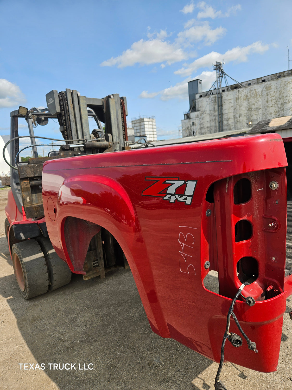 2007-2013 GMC Sierra 1500 5' 8" Short Truck Bed