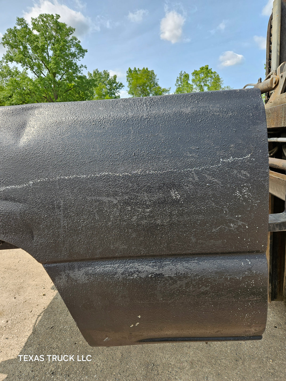 1999-2007 Chevrolet Silverado / GMC Sierra 6' 6" Short Truck Bed