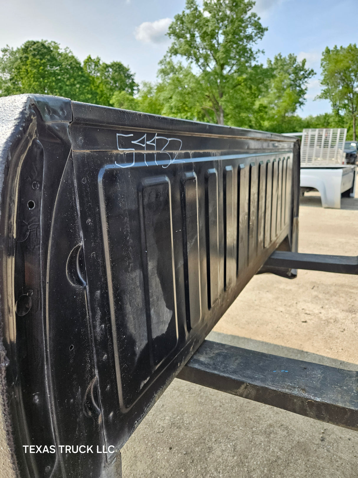 1999-2007 Chevrolet Silverado / GMC Sierra 6' 6" Short Truck Bed