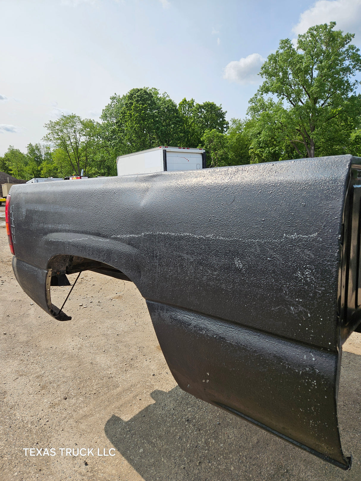 1999-2007 Chevrolet Silverado / GMC Sierra 6' 6" Short Truck Bed