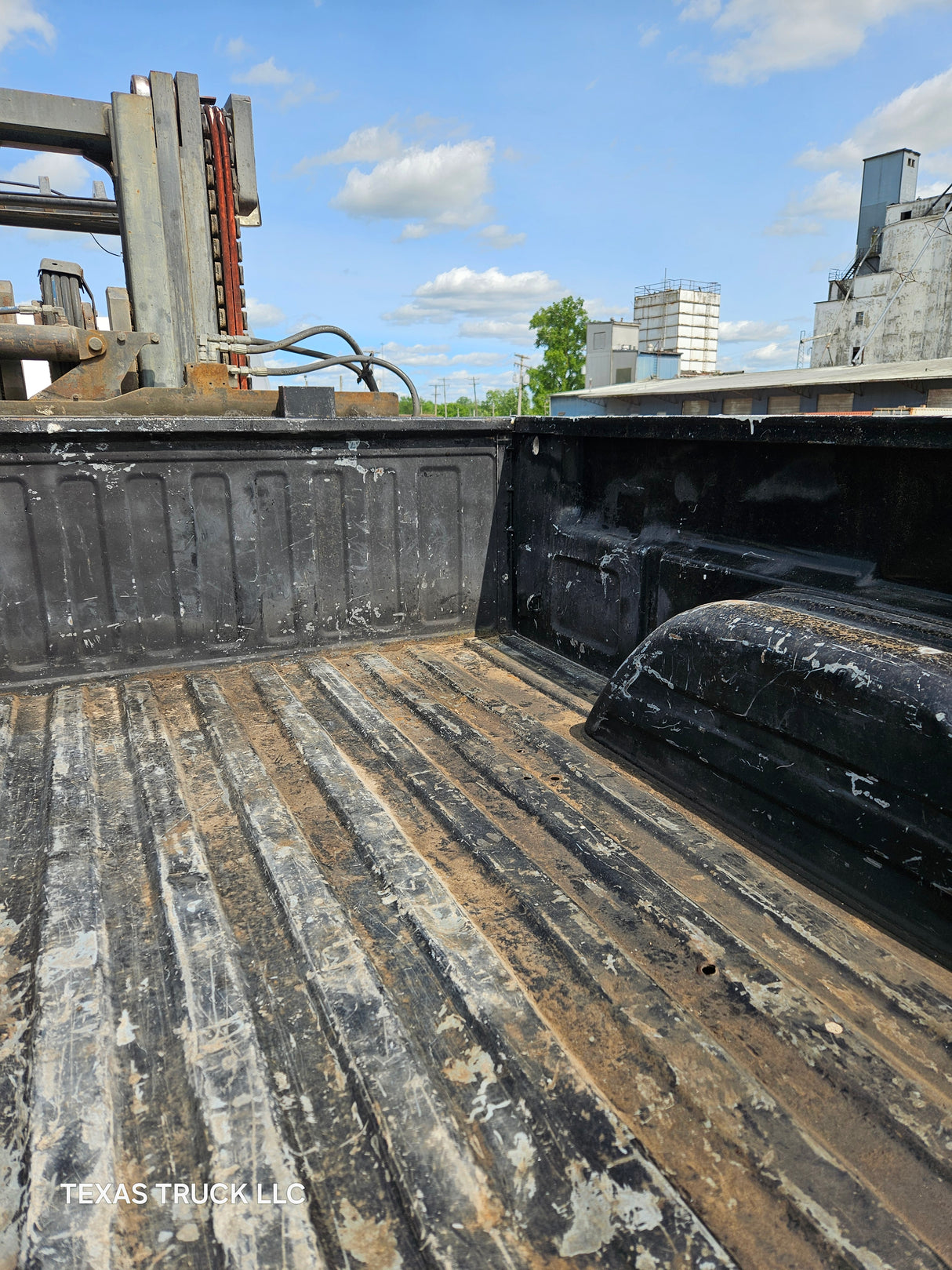 1999-2007 Chevrolet Silverado / GMC Sierra 6' 6" Short Truck Bed