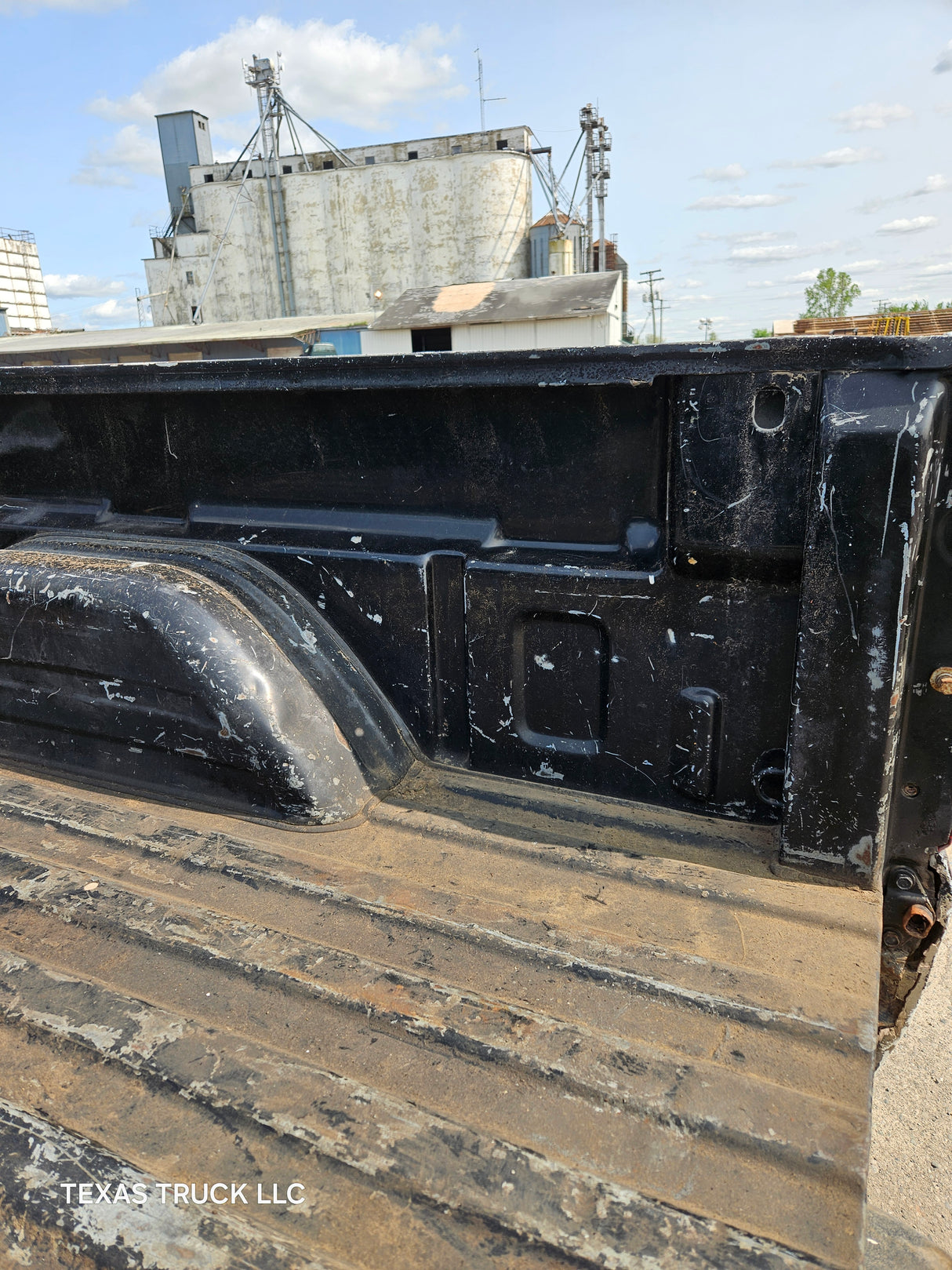 1999-2007 Chevrolet Silverado / GMC Sierra 6' 6" Short Truck Bed