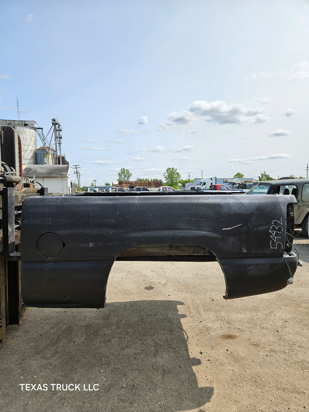 1999-2007 Chevrolet Silverado / GMC Sierra 6' 6" Short Truck Bed